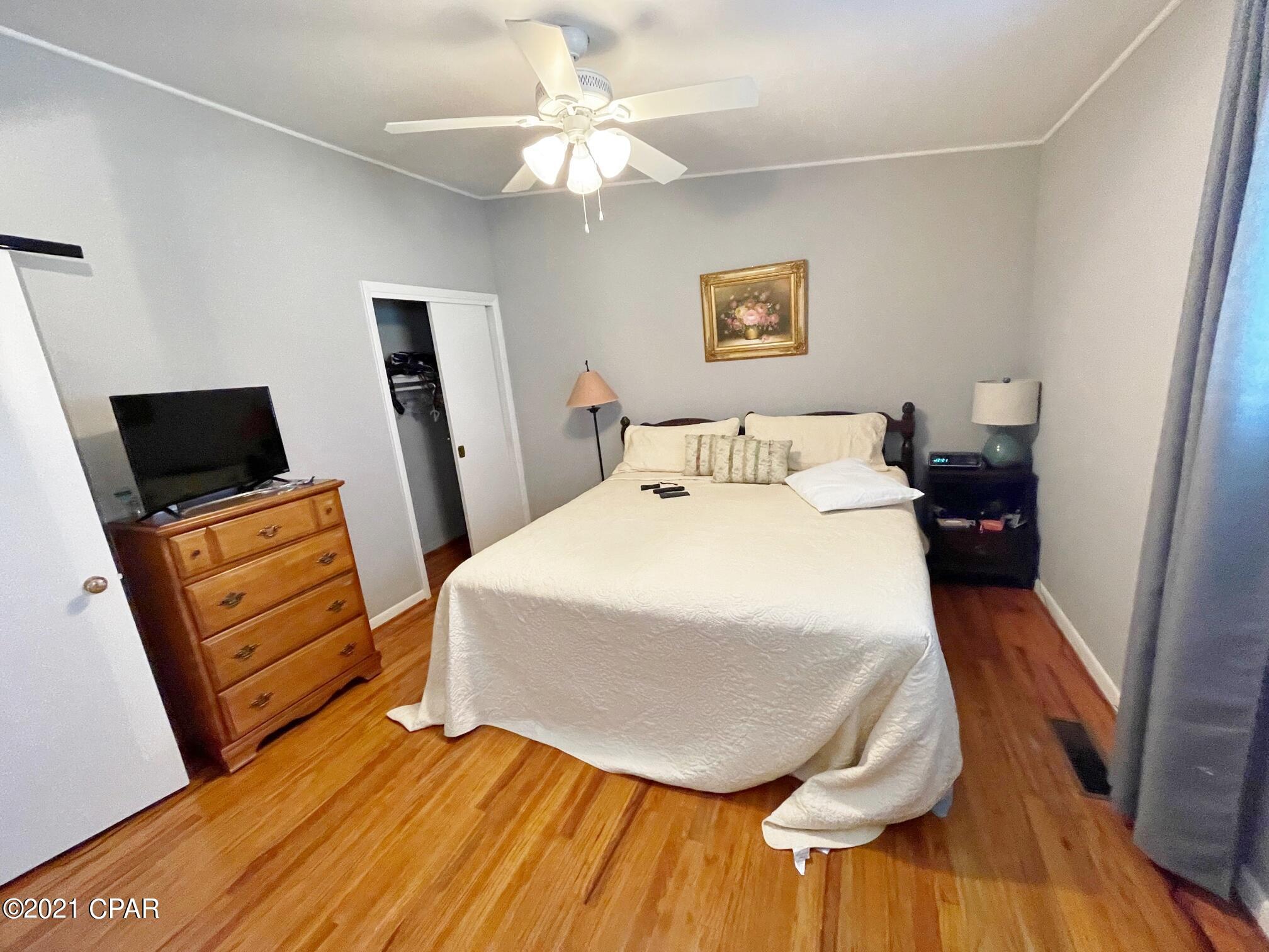 Walter R Davis Add - Residential