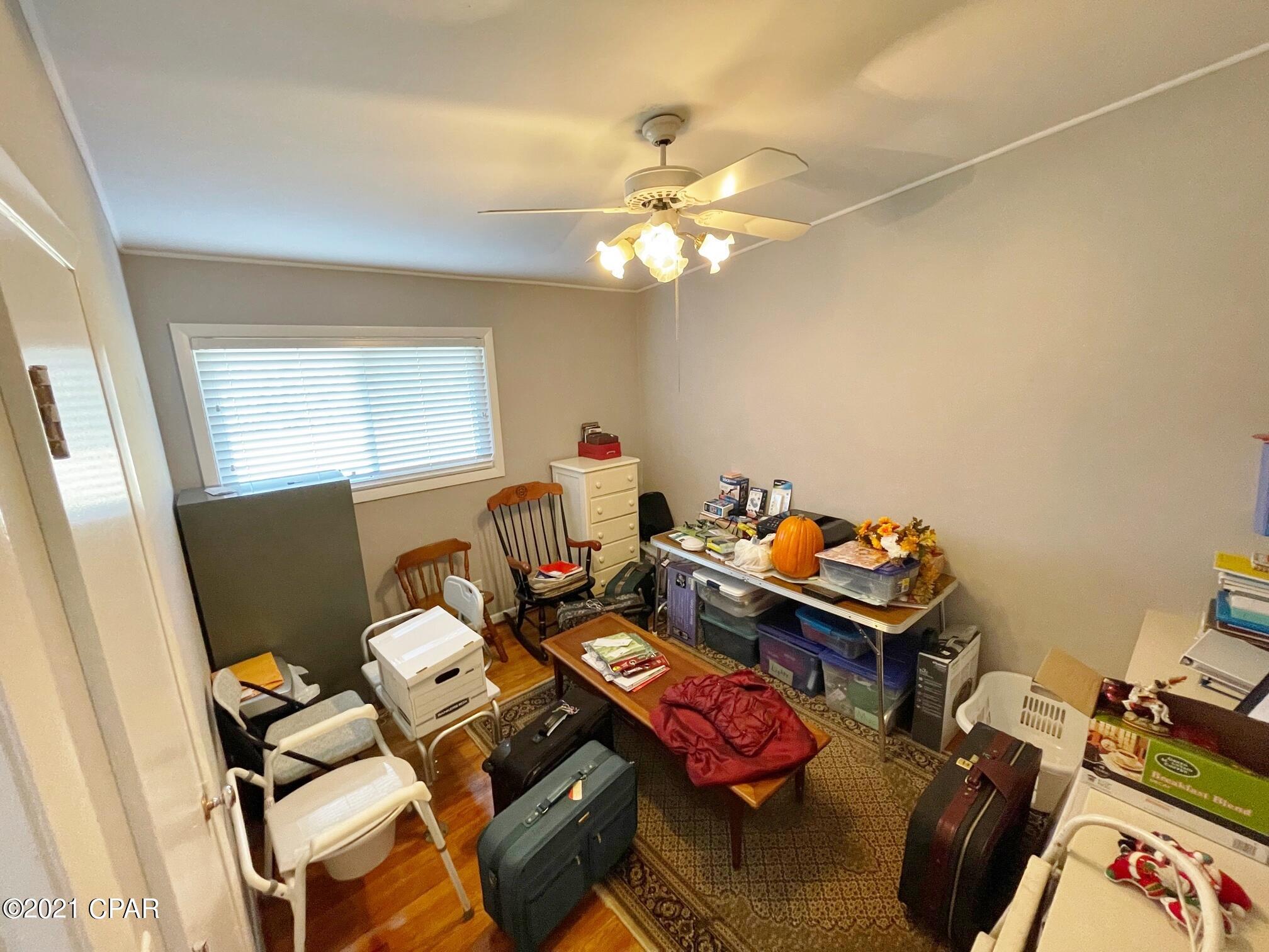 Walter R Davis Add - Residential