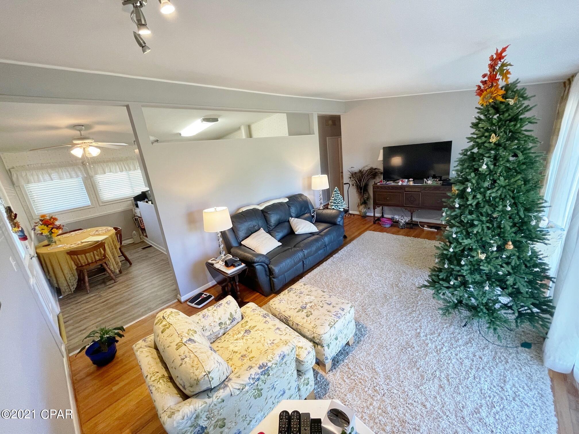 Walter R Davis Add - Residential