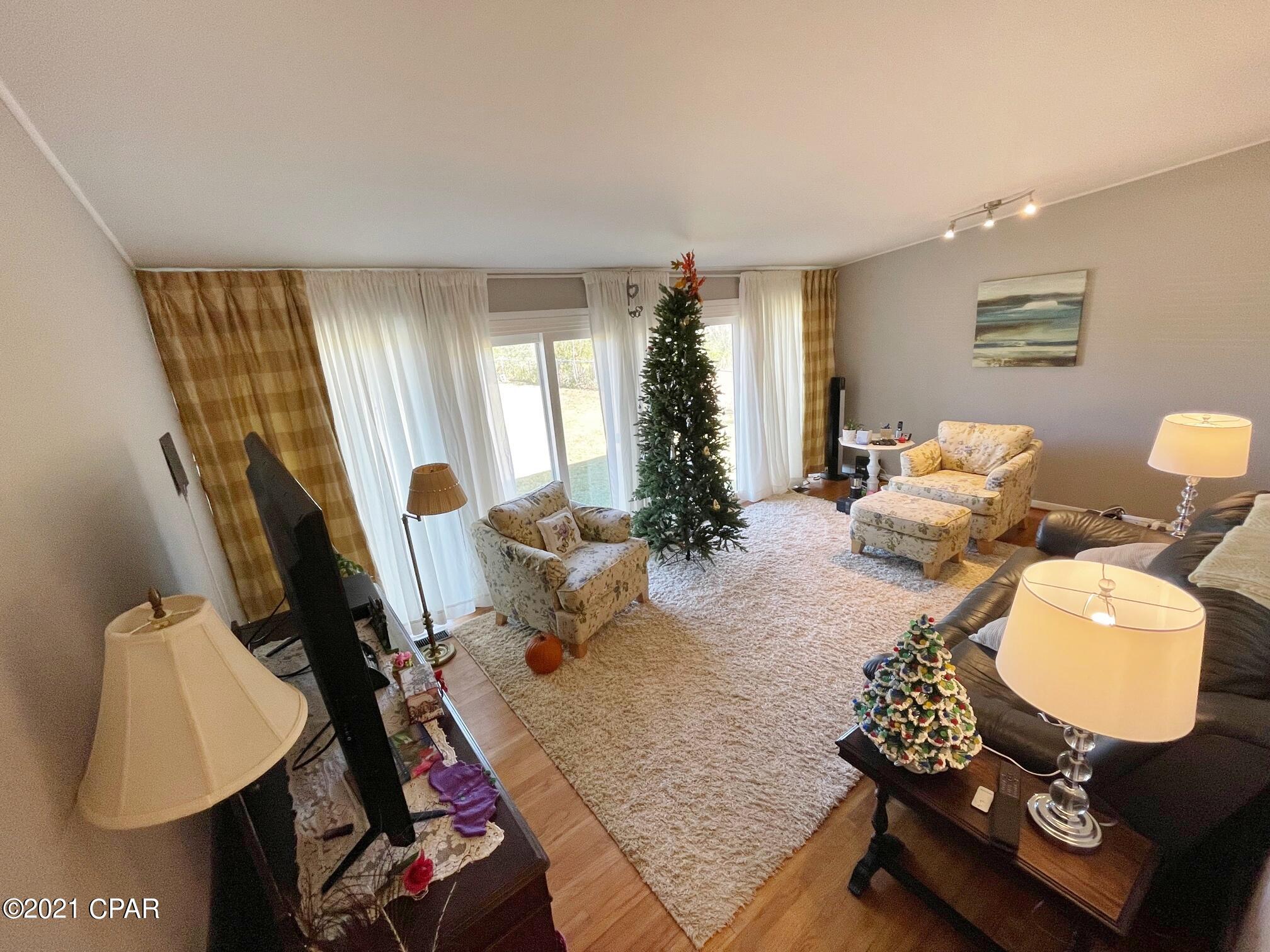 Walter R Davis Add - Residential