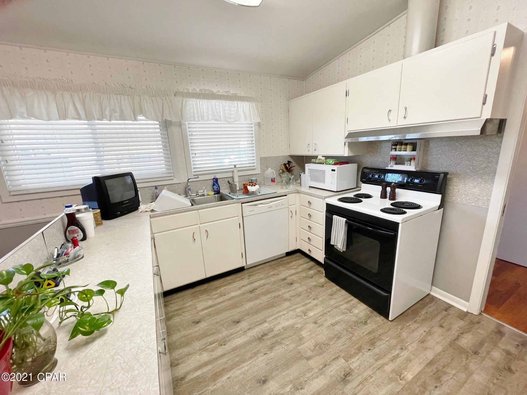 Walter R Davis Add - Residential