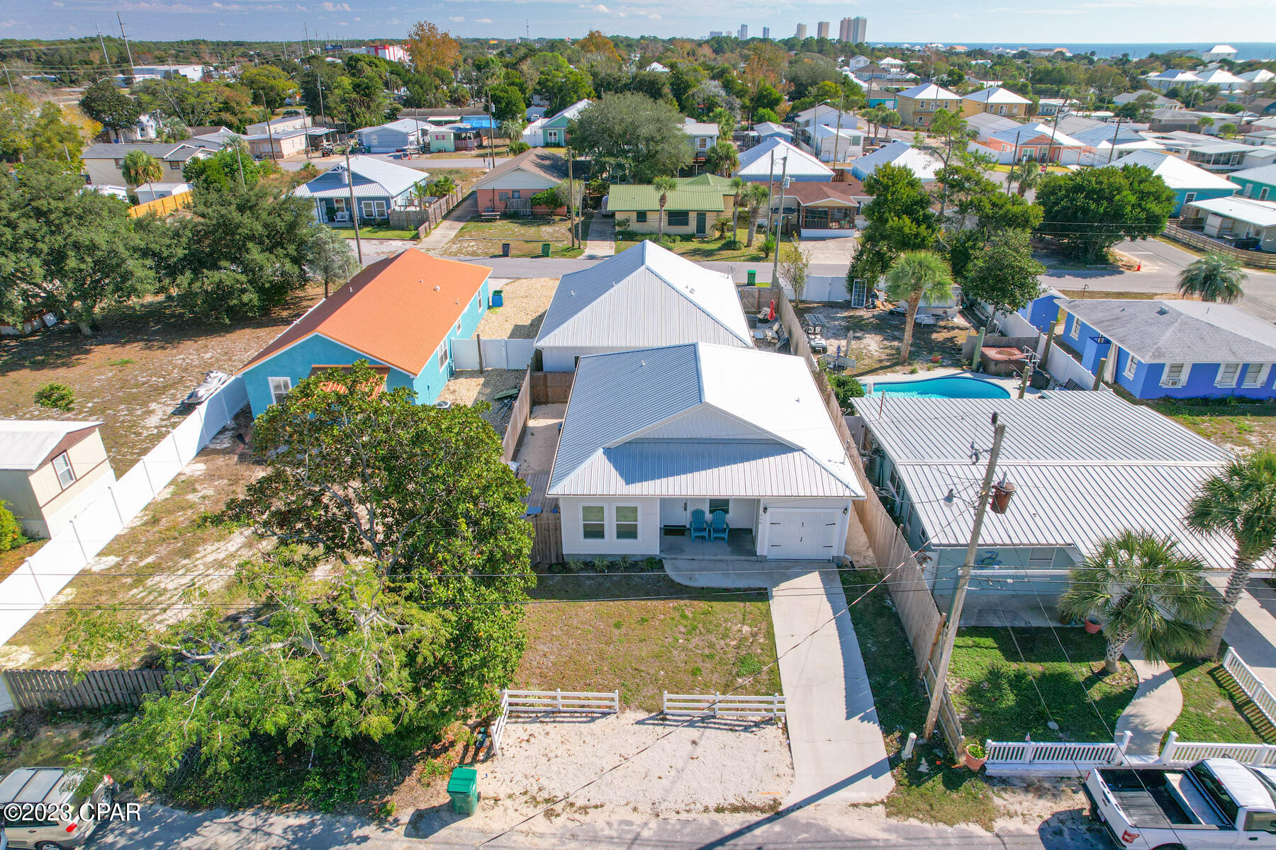 Laguna Beach Estates 7th Add - Residential Lease