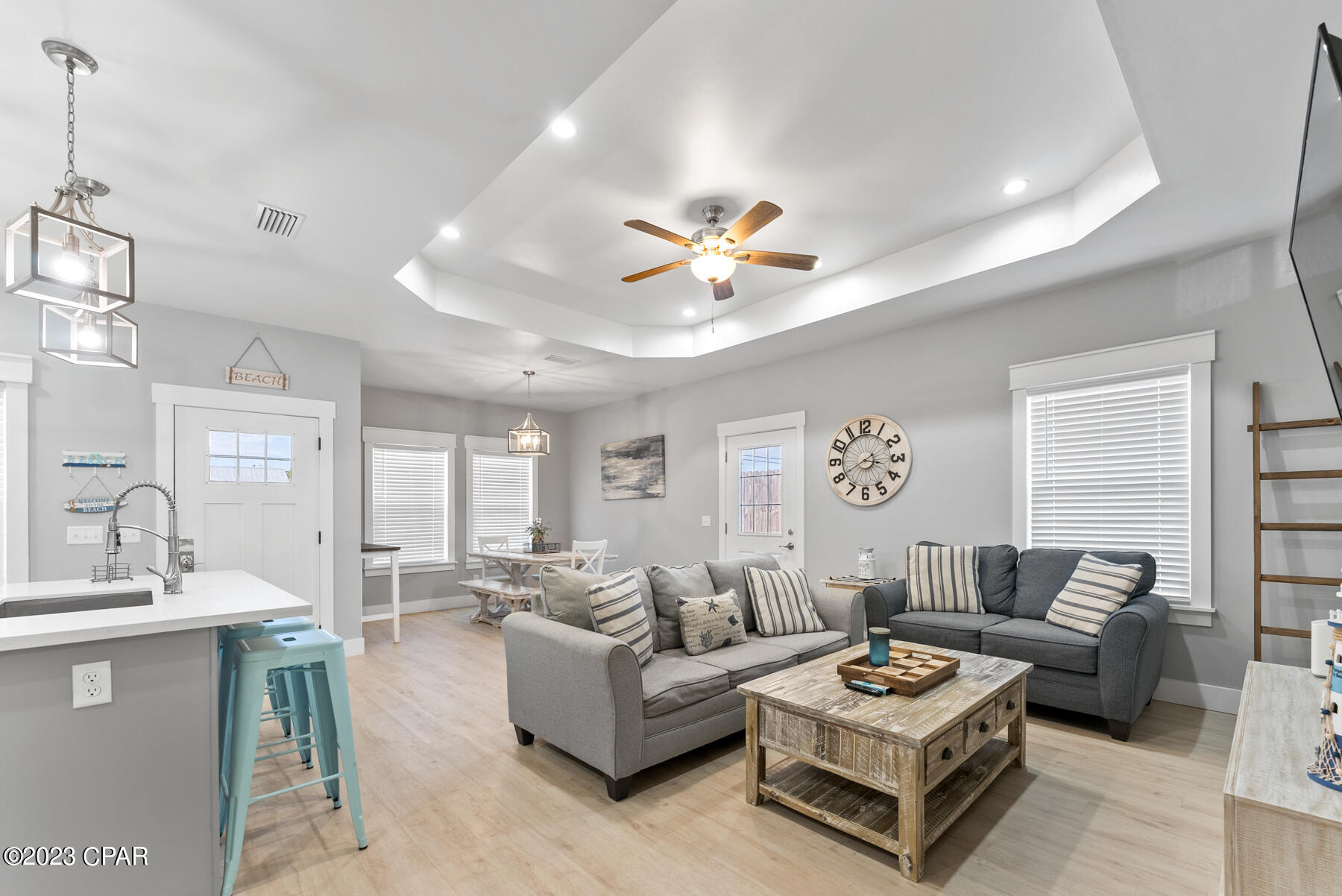 Laguna Beach Estates 7th Add - Residential Lease