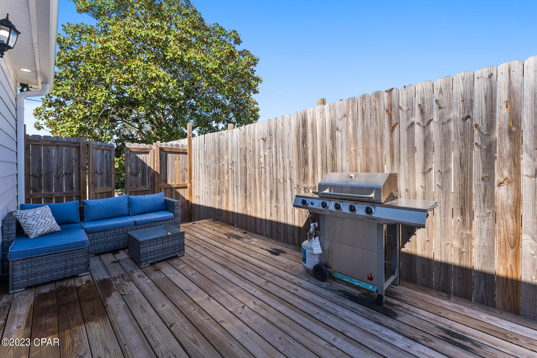 Laguna Beach Estates 7th Add - Residential Lease