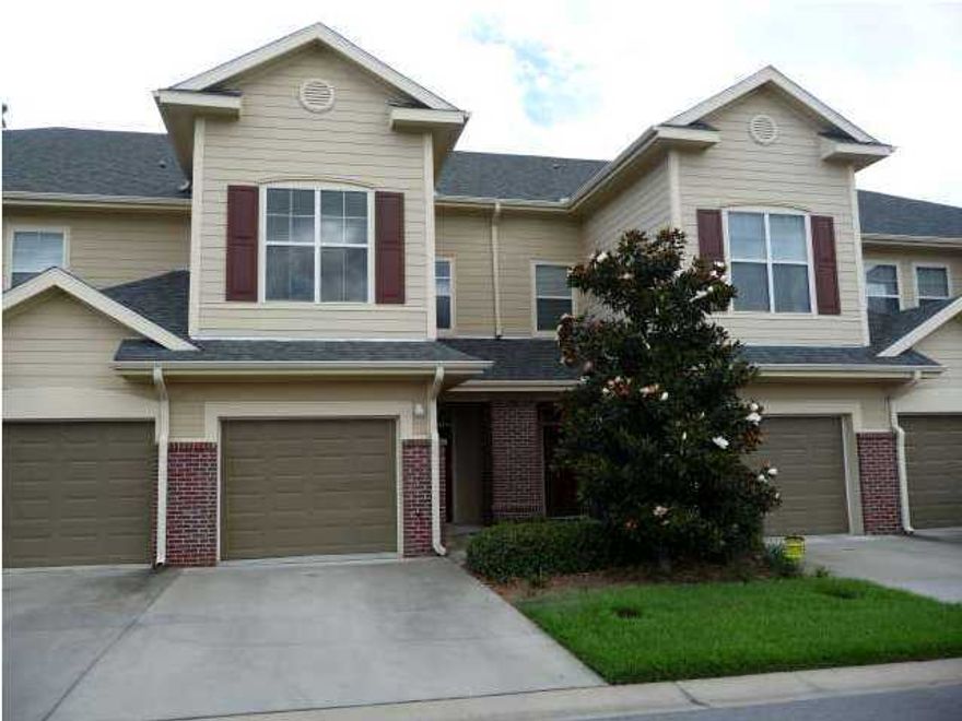 3 Bedroom, 2.5 bath townhome in  gated community. Close to everything. Garbage, Basic Cable and Lawn service included. Has a nice community pool to enjoy. Has 1 car garage and separate A/C units for upstairs and down stairs.

This is a break lease.  Tenant will need 2 weeks to move.