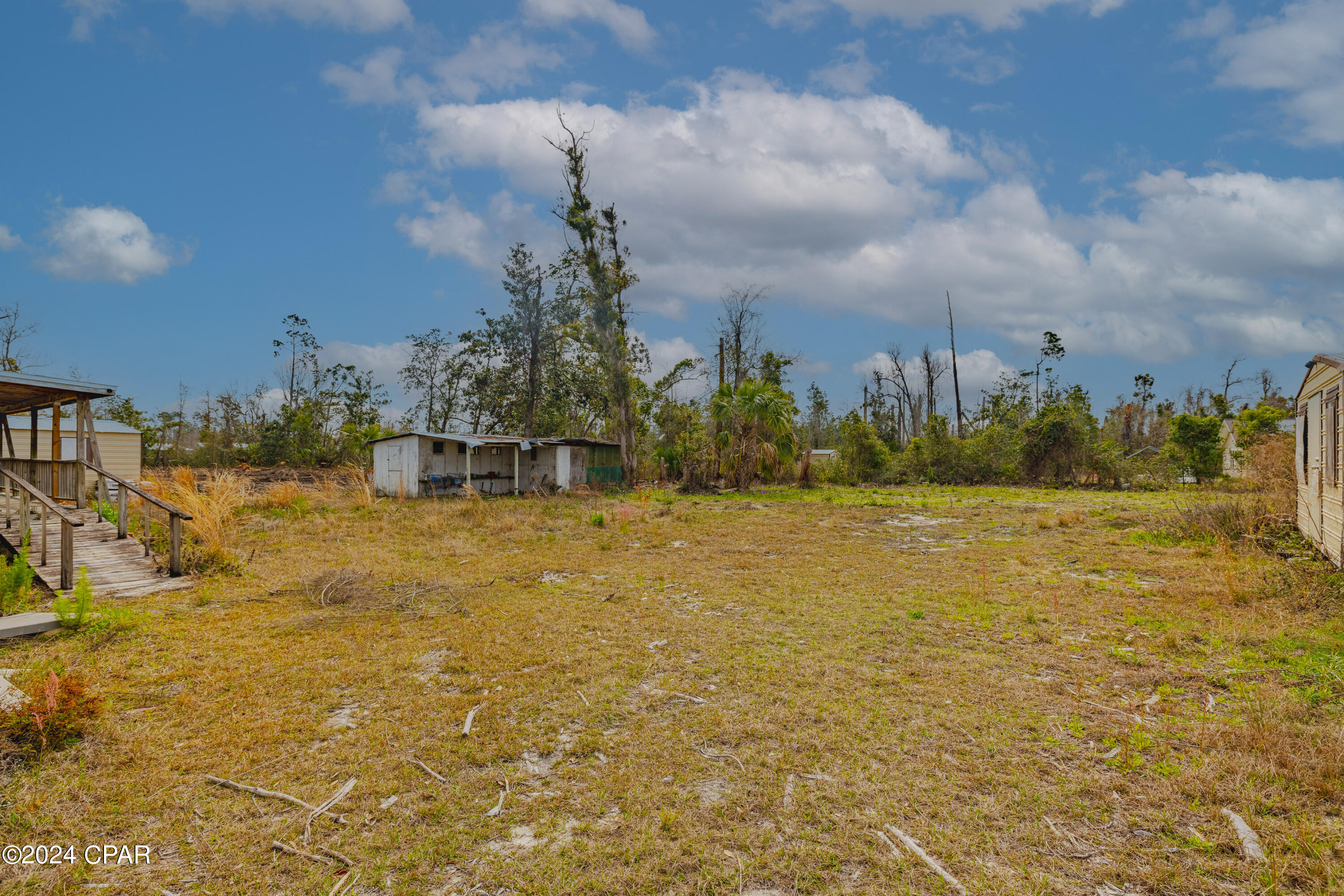 [No Recorded Subdiv] - Land