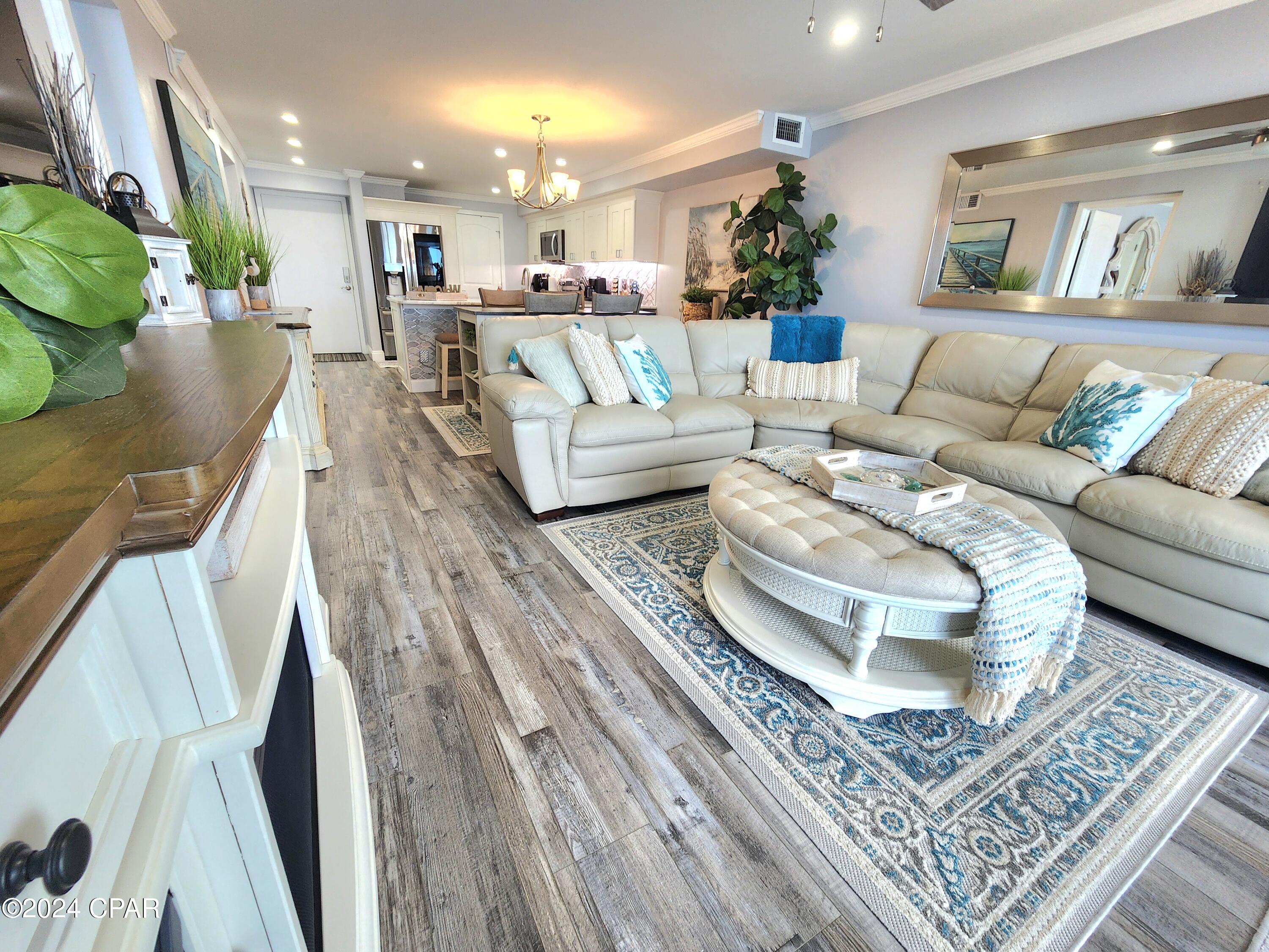 Pinnacle Port - Residential