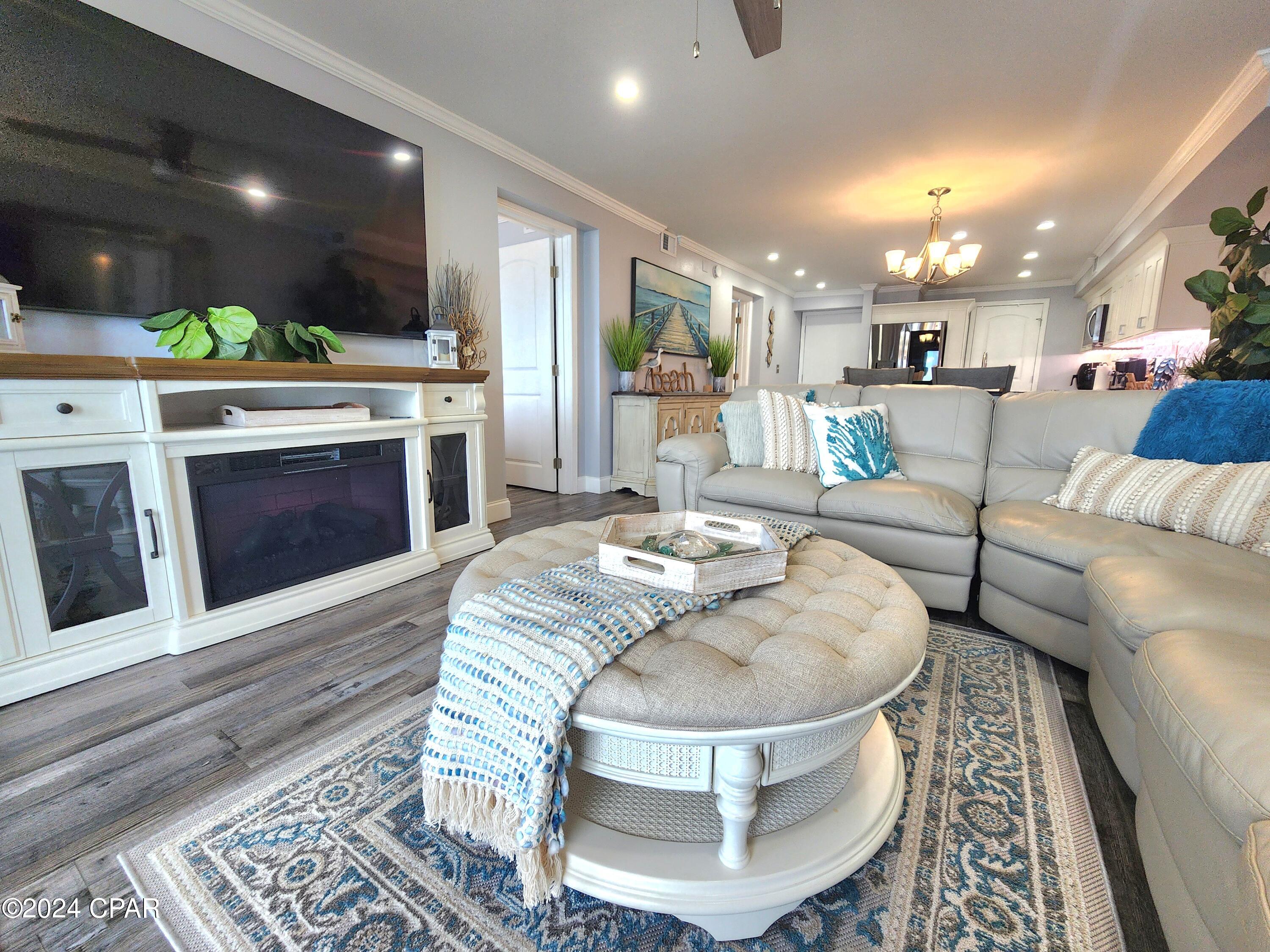 Pinnacle Port - Residential