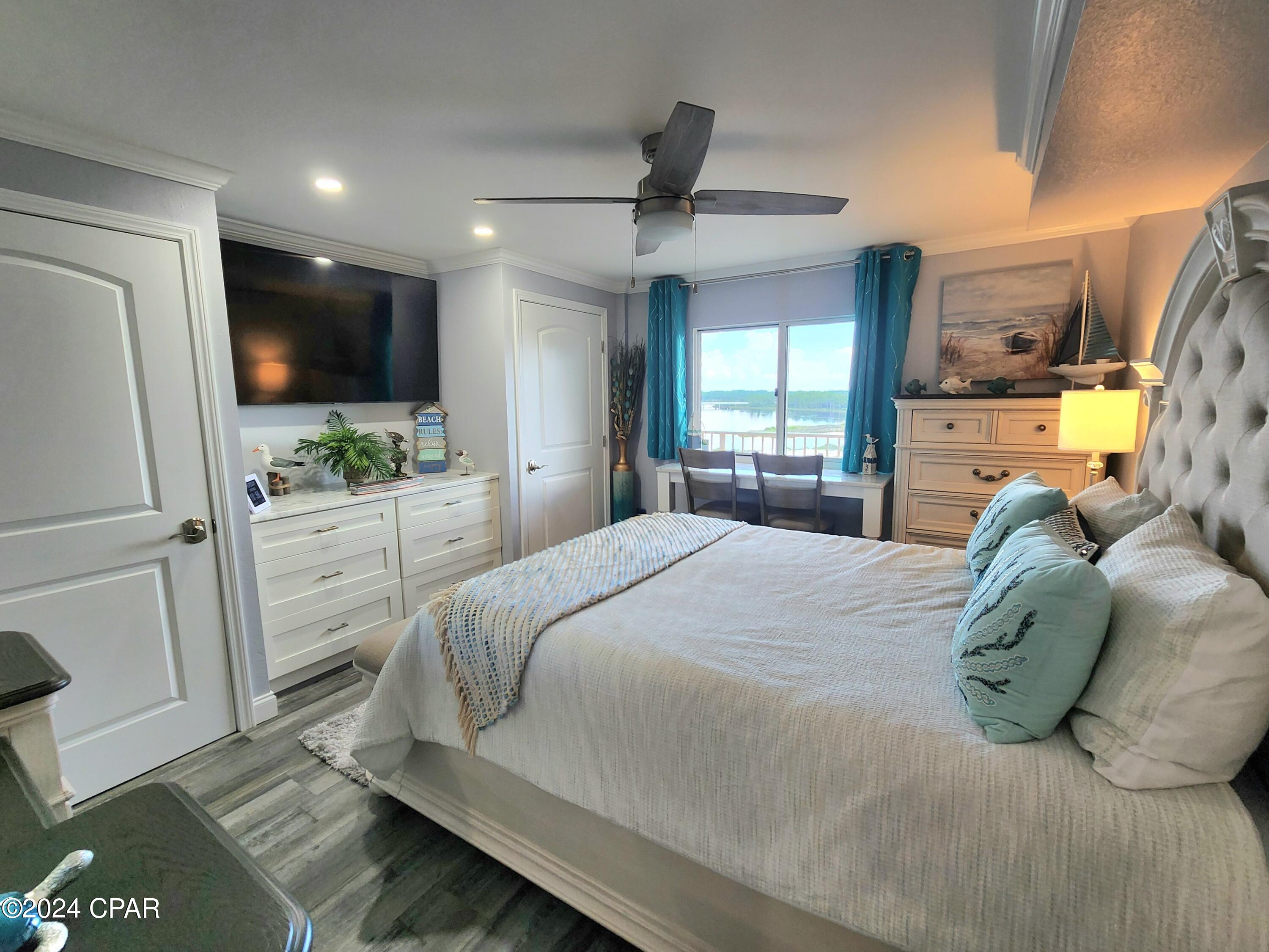 Pinnacle Port - Residential