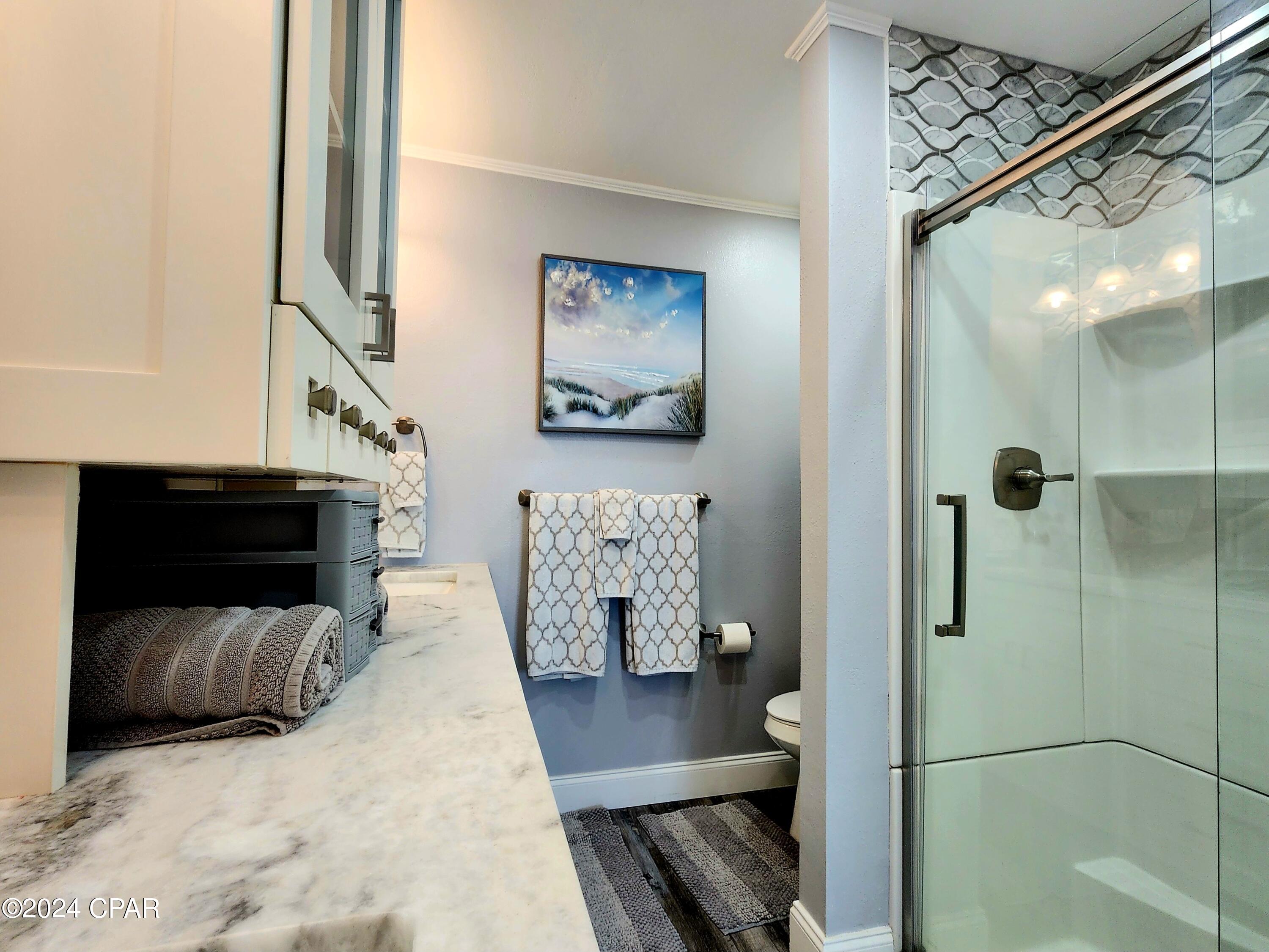 Pinnacle Port - Residential