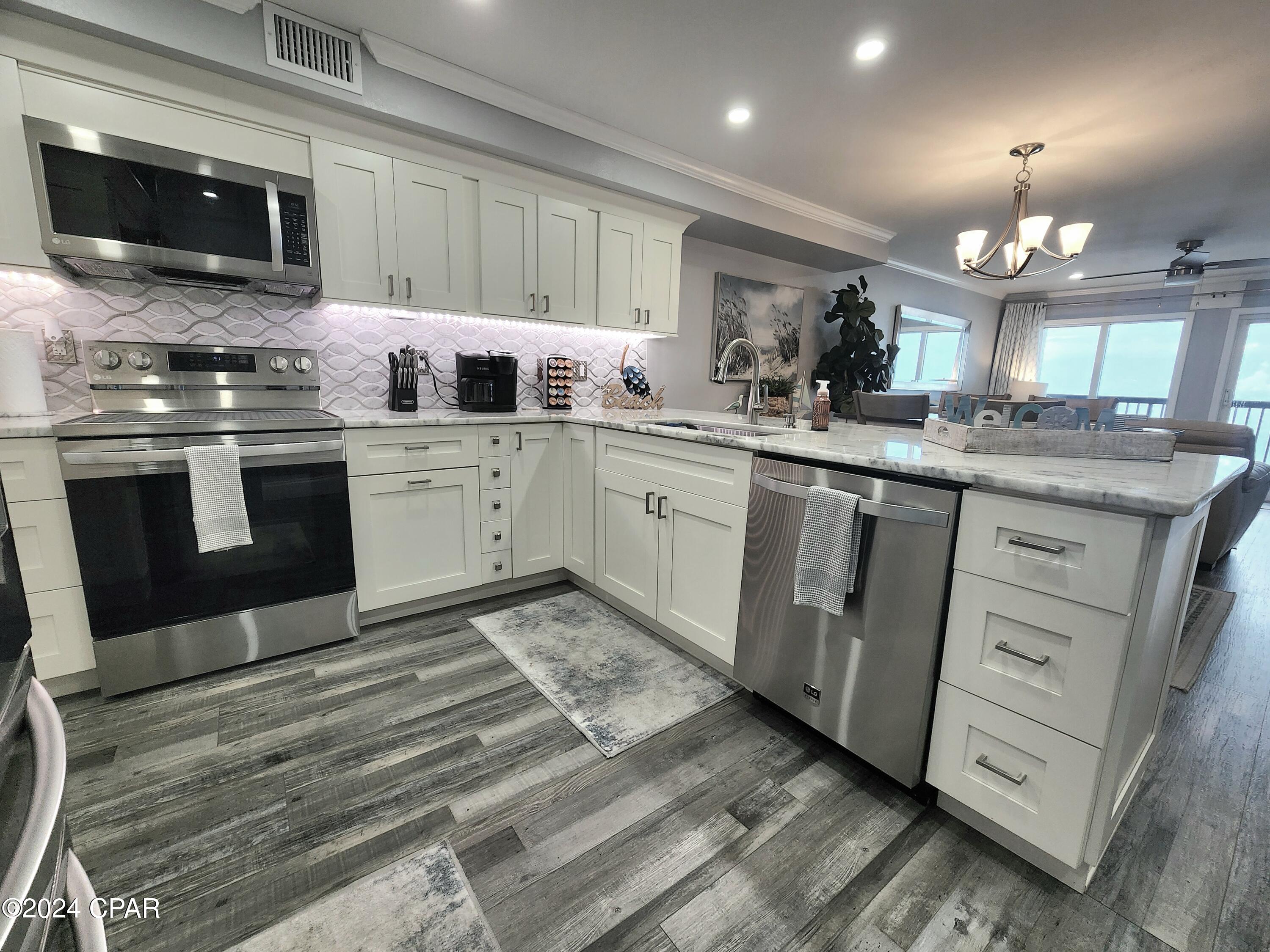 Pinnacle Port - Residential