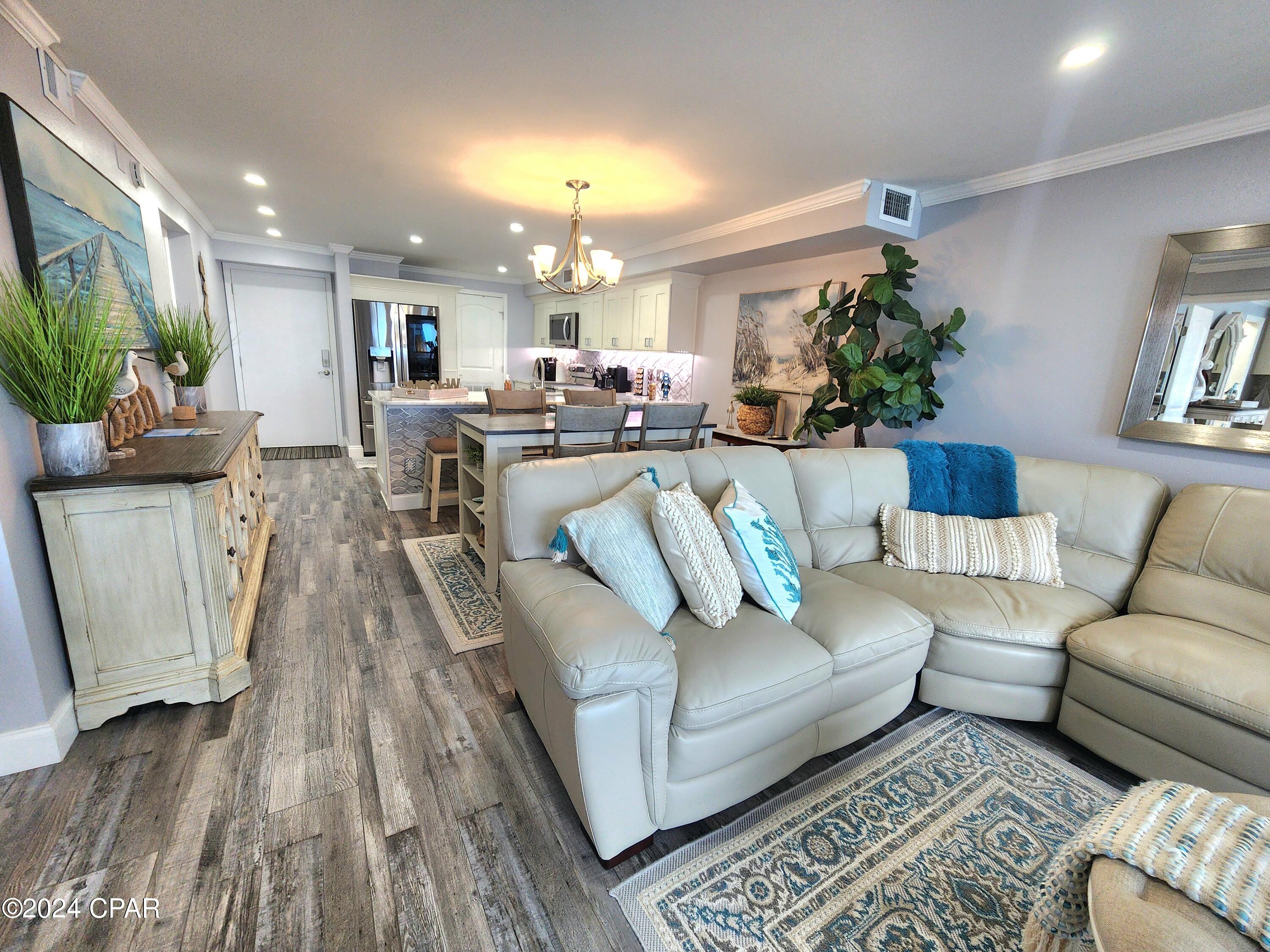 Pinnacle Port - Residential