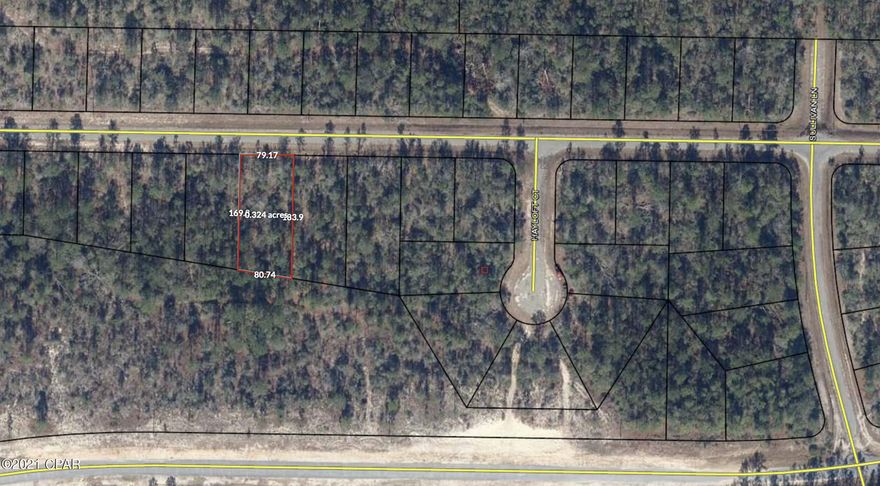 Nice lot in Sunny Hills Subdivision on a paved street.

Easy access from Hwy 77 for pleasure or work to Panama City area or surrounding areas.  Boat Pond not far for swimming and fishing.  Build or hold for investment purposes. Great retirement area.  Quiet.