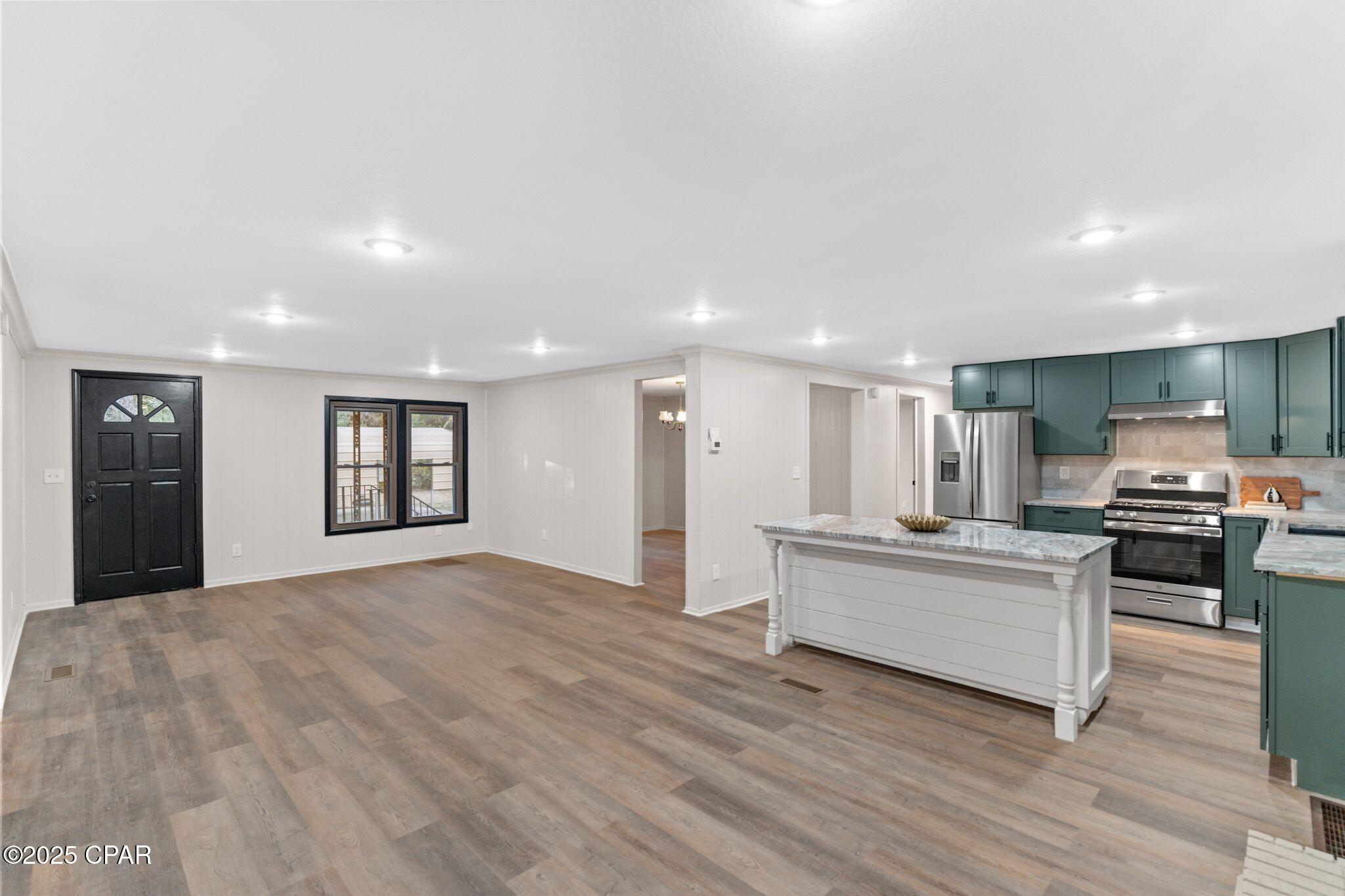 Howell Bluff - Residential