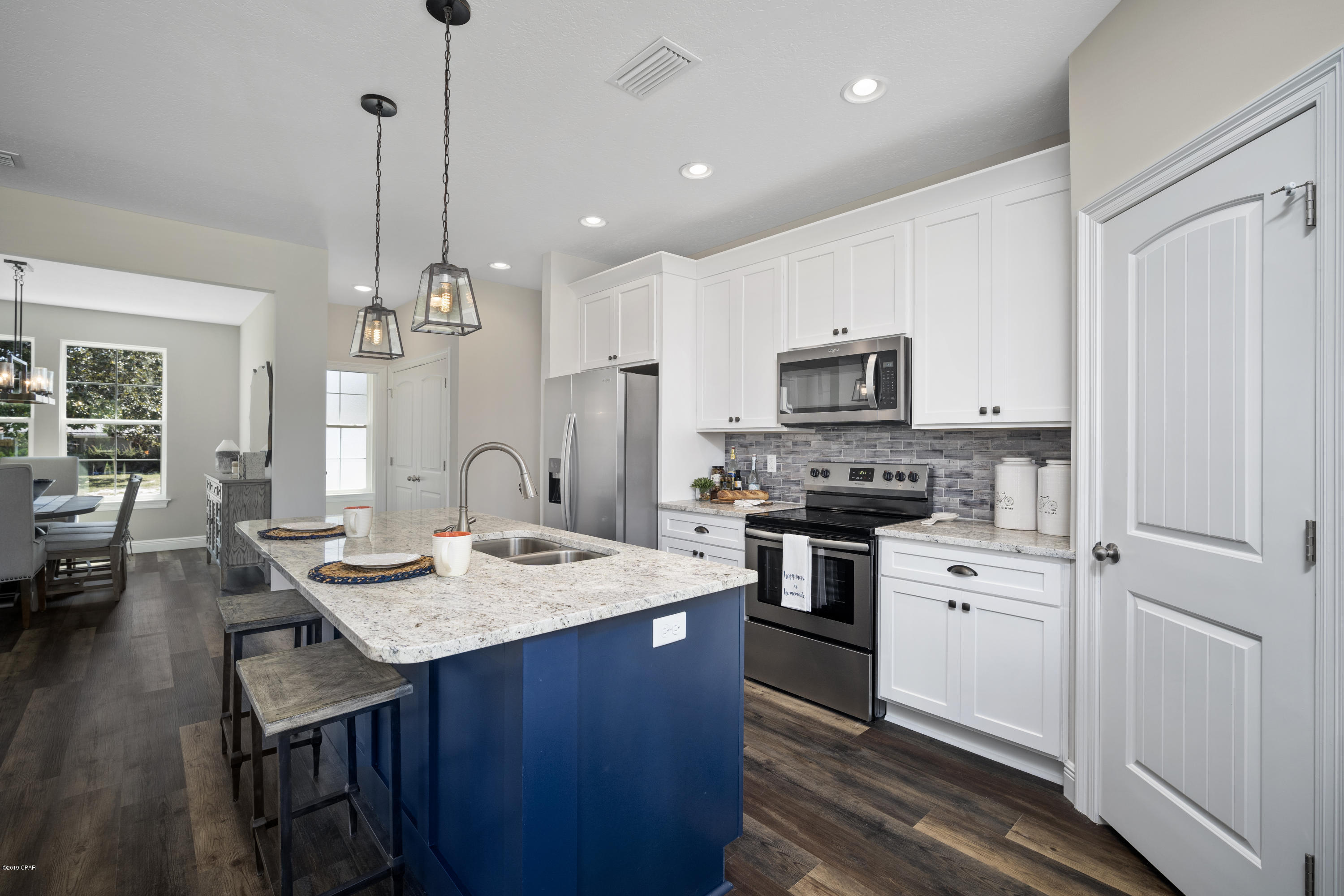 Magnolia Beach - Residential