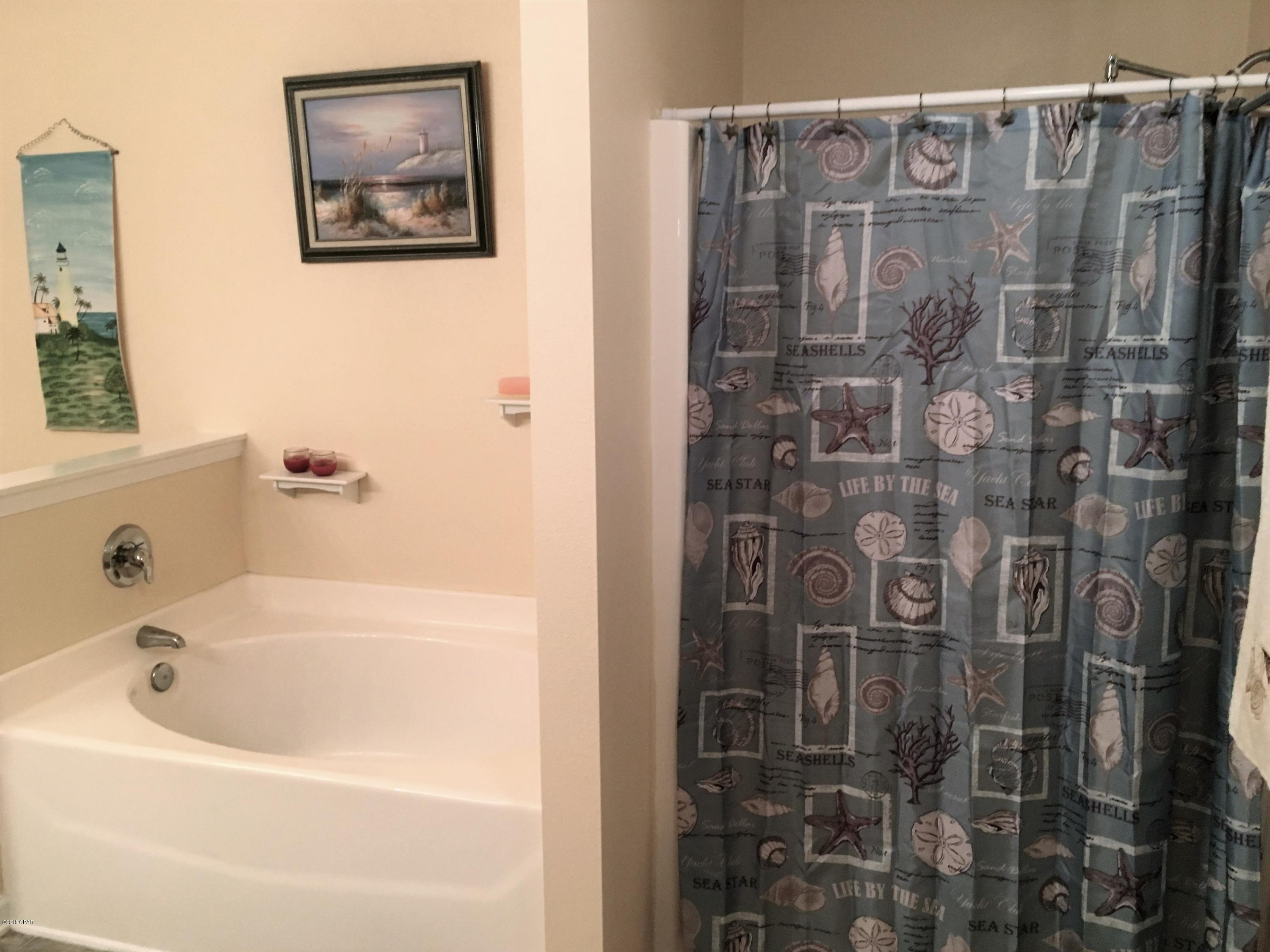 Dogwood Lakes - Residential