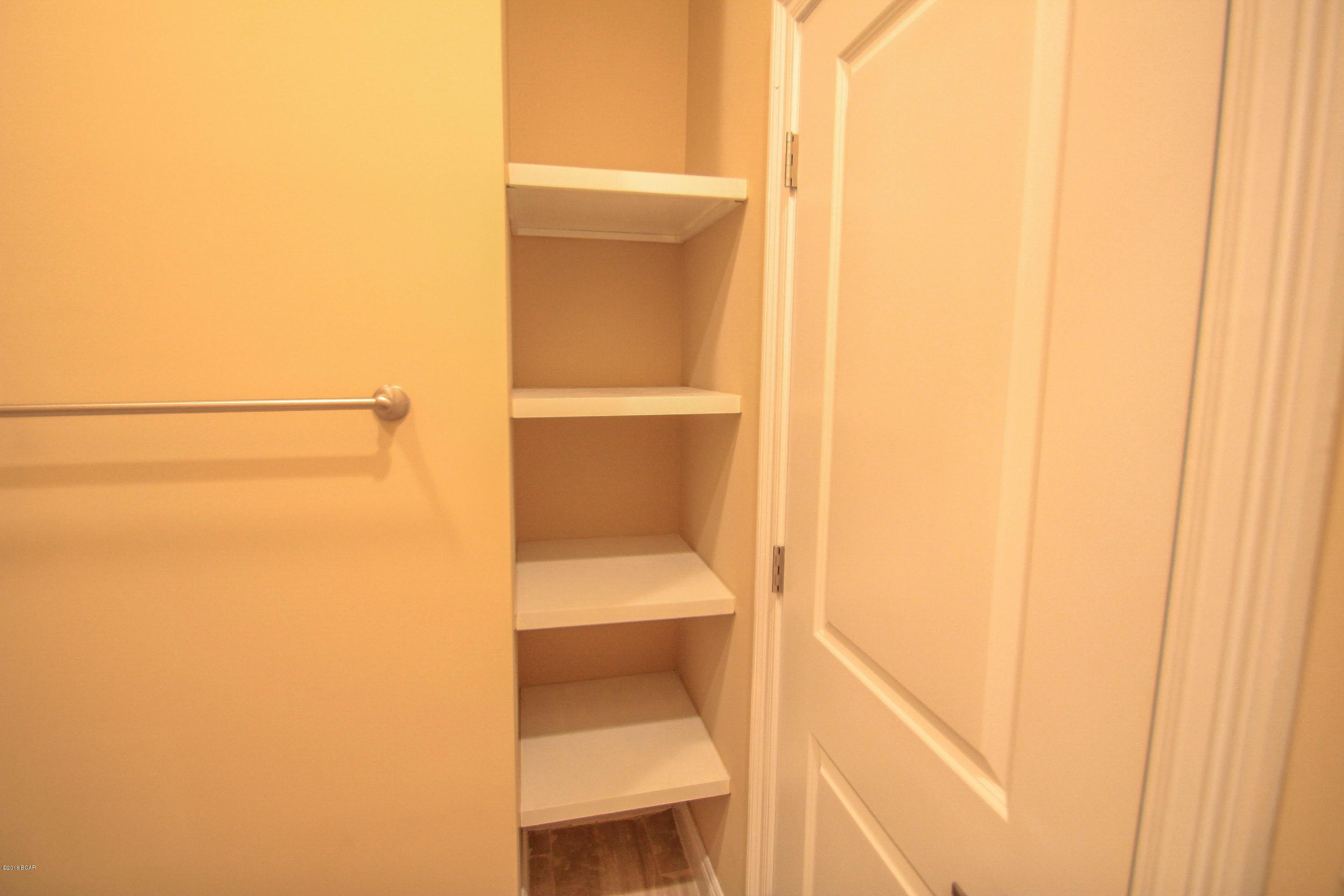 Island Reserve - Residential Lease