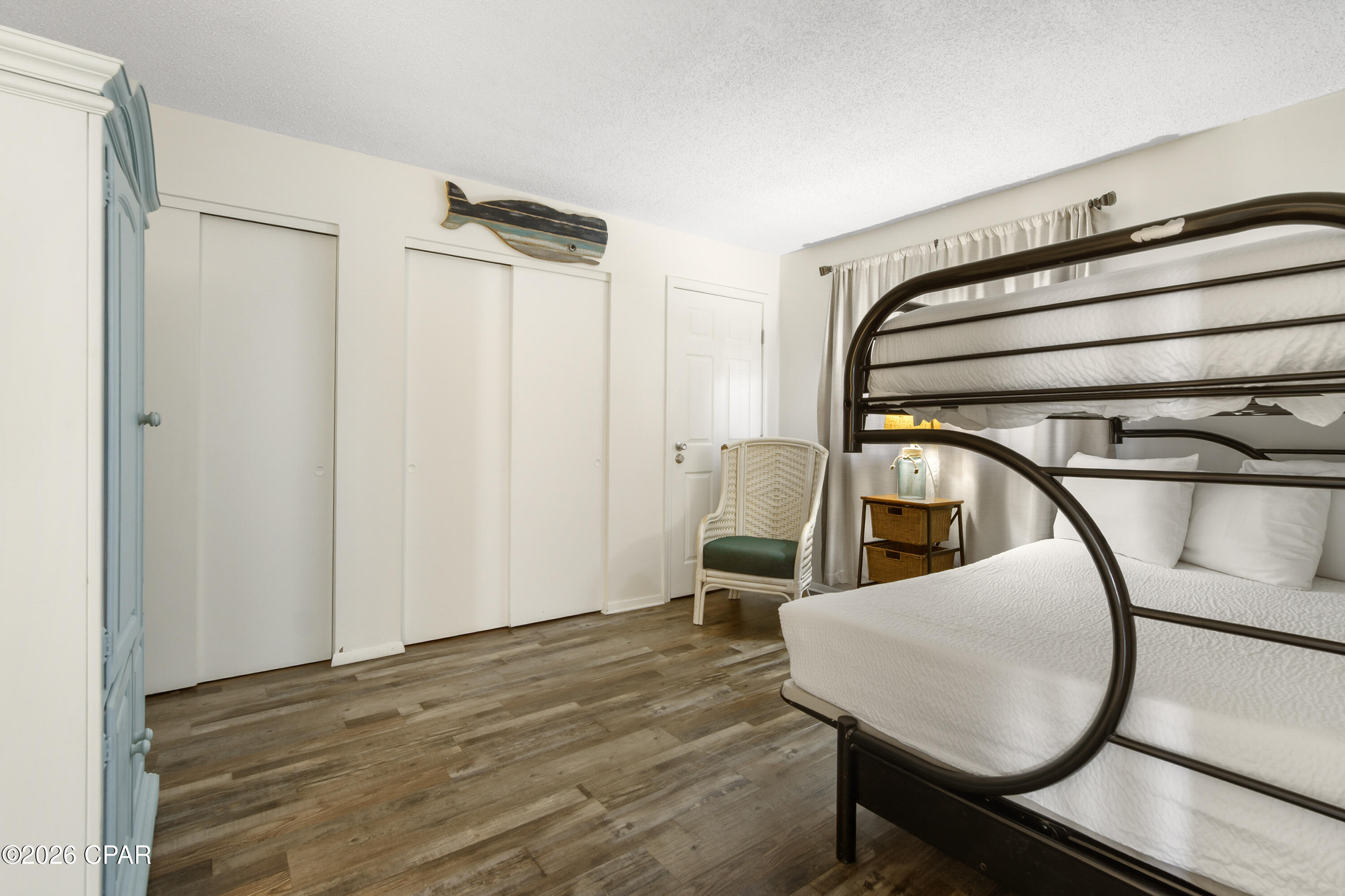 Pinnacle Port - Residential