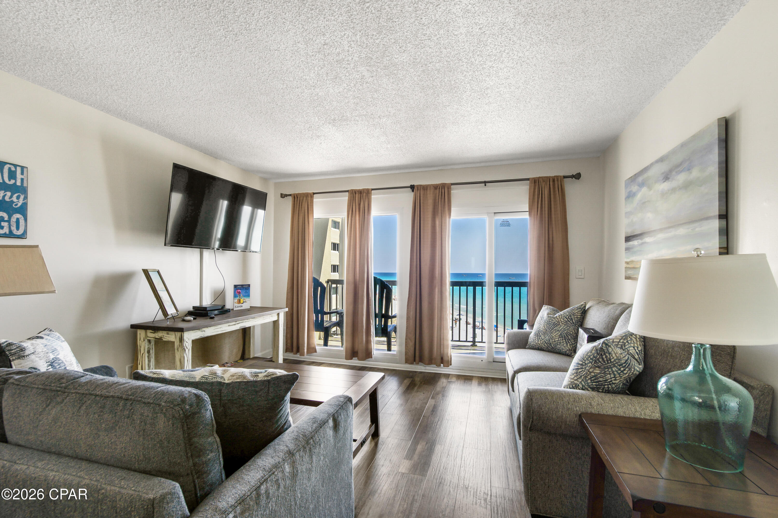 Pinnacle Port - Residential