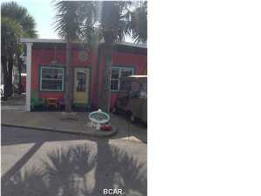 PICTURES DO NOT DO THIS ADORABLE BEACH HOME JUSTICE! THIS IS A MUST SEE!! COMPLETELY REMODELED!! JUST BRING YOUR BATHING SUIT AND A TOOTHBRUSH! GREAT 2 BEDROOM, 2 BATH UNIT IN VENTURE OUT! THE OUTDOOR SPACE IS WONDERFUL AS THE BACK DECK BACKS UP TO THE FENCE GIVING YOU MORE ROOM OUTSIDE! VENTURE OUT OFFERS A BEACHFRONT POOL, A BAYFRONT (HEATED)POOL, FISHING DOCK, BOAT RAMP AND PIER, PLAYGROUND, TENNIS, BASKETBALL, SHUFFLEBOARD, MINI GOLF, CLUBHOUSE, PICNIC AREAS WITH GRILLS, AND PAVILION. PLUS IT IS A GOLF CART COMMUNITY. ALL MEASUREMENTS ARE APPROX. IF IMPORTANT PLEASE MEASURE.