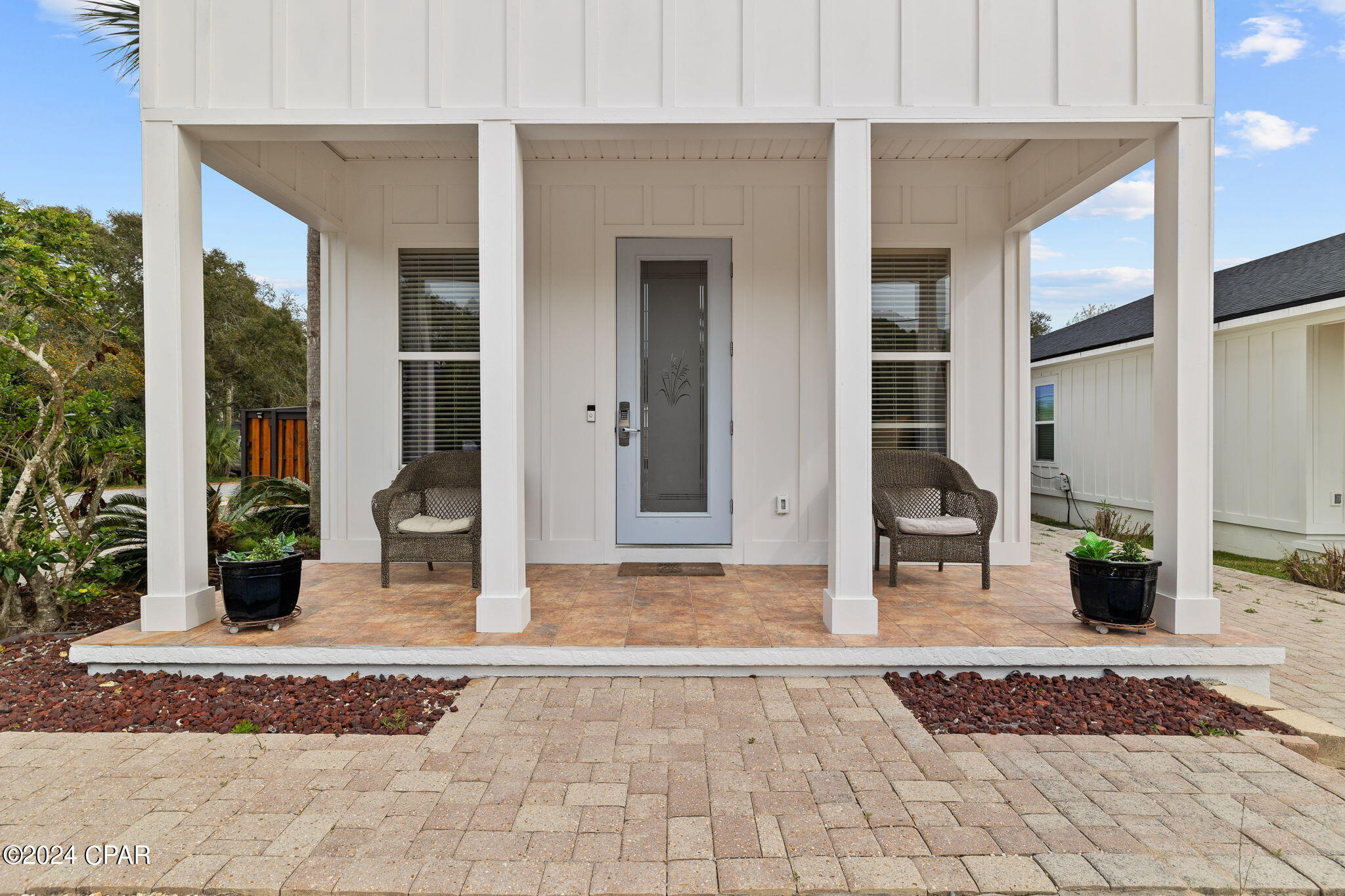 Laguna Beach Estates 8th Add - Residential