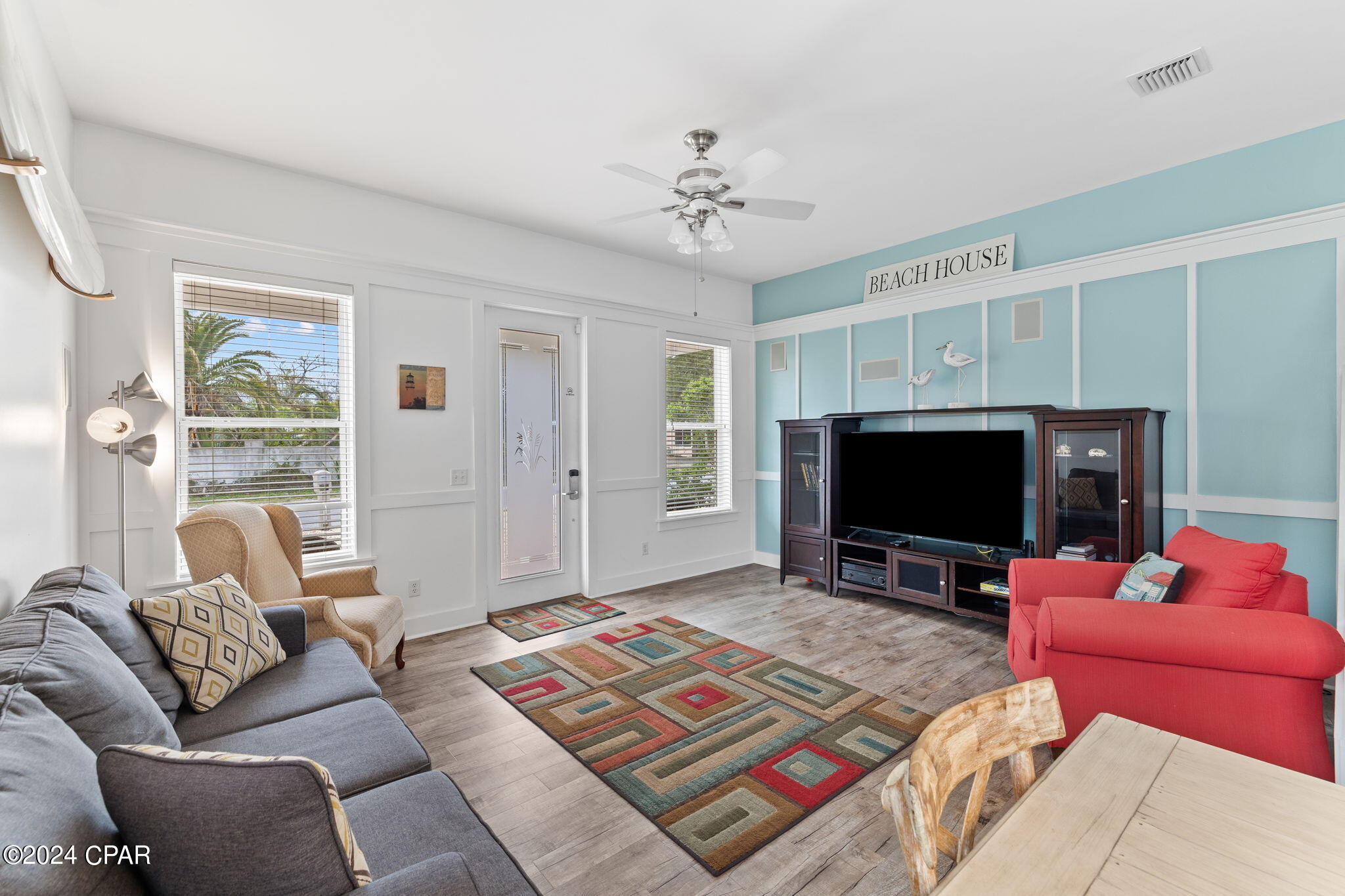 Laguna Beach Estates 8th Add - Residential