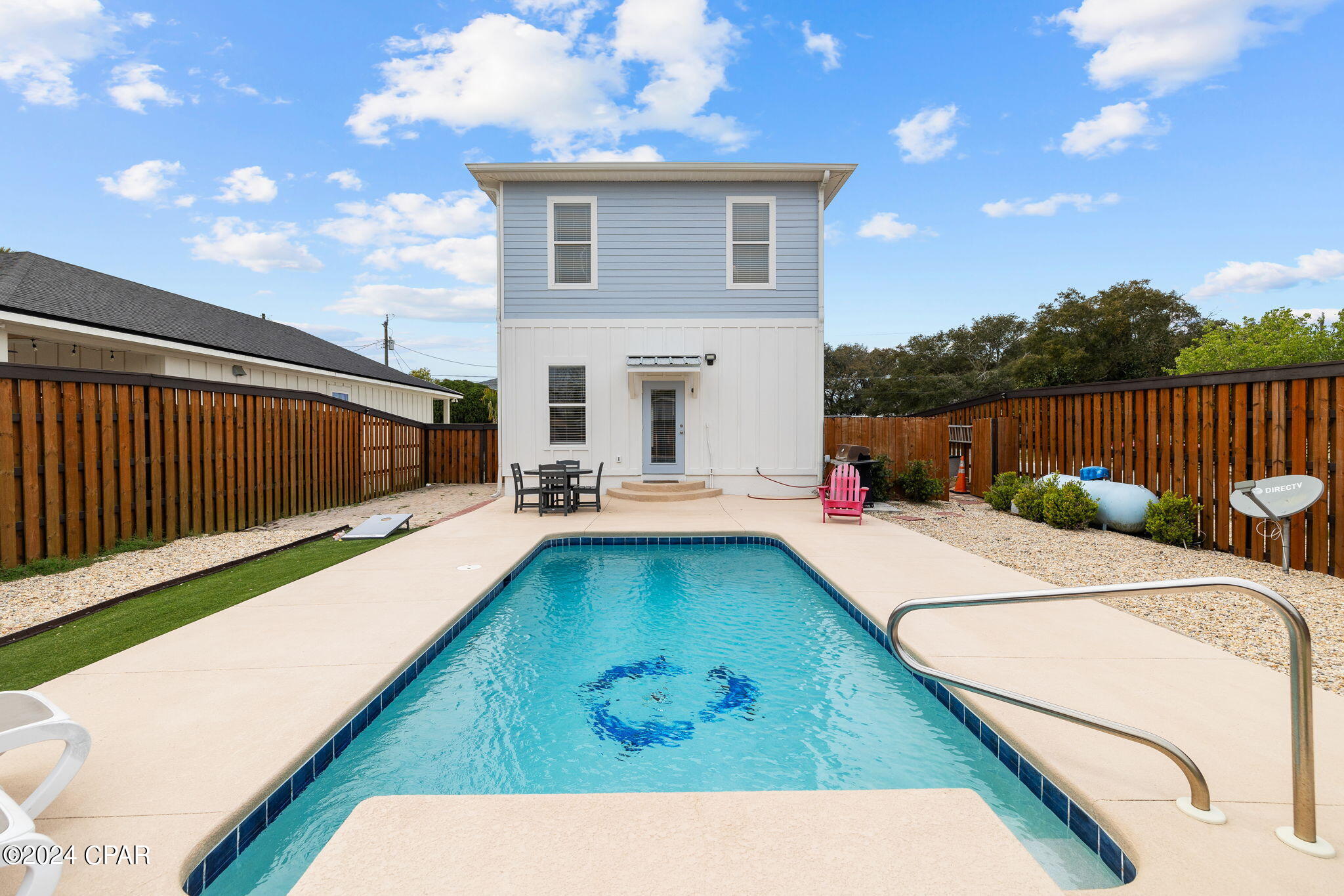 Laguna Beach Estates 8th Add - Residential