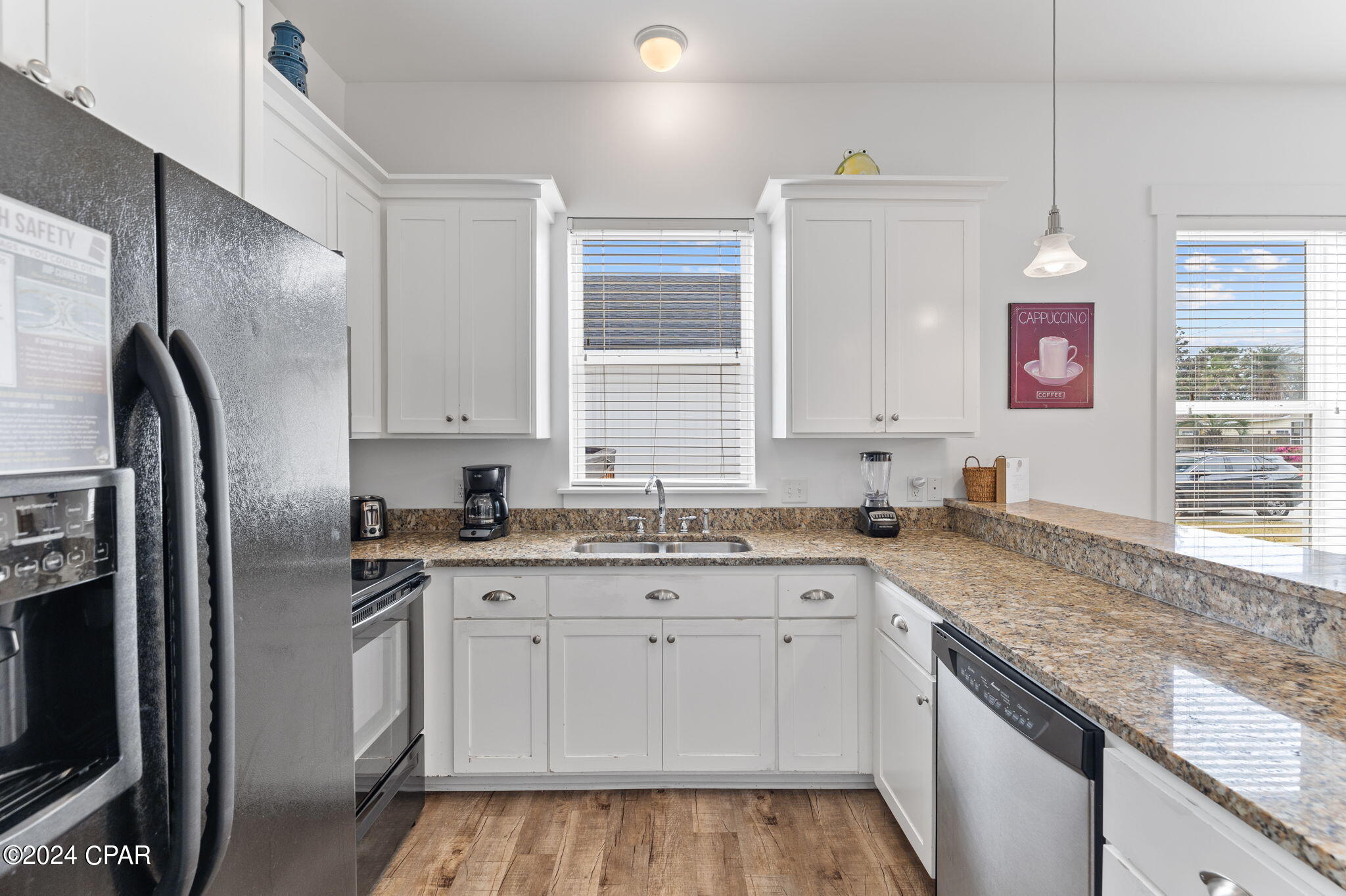 Laguna Beach Estates 8th Add - Residential