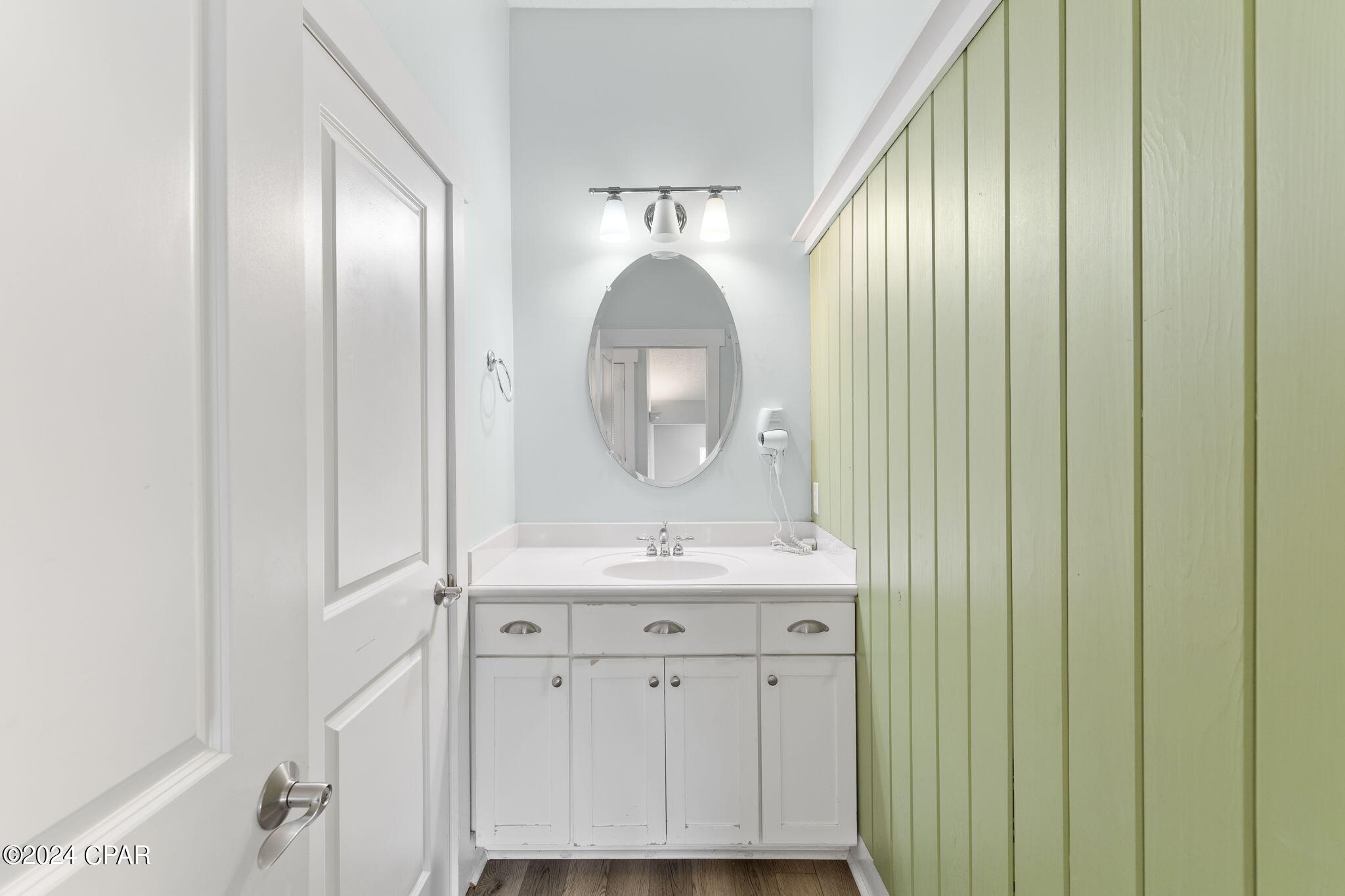 Laguna Beach Estates 8th Add - Residential