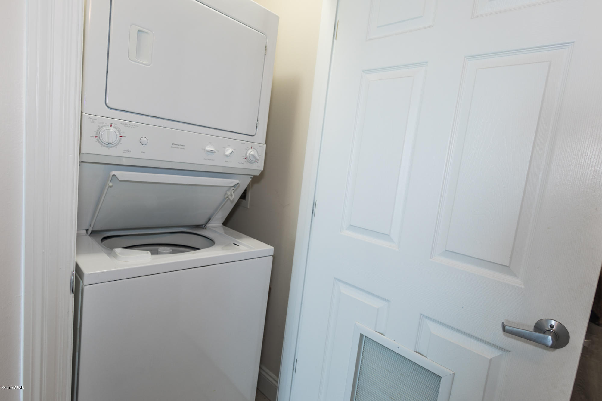 Calypso Towers II - Residential