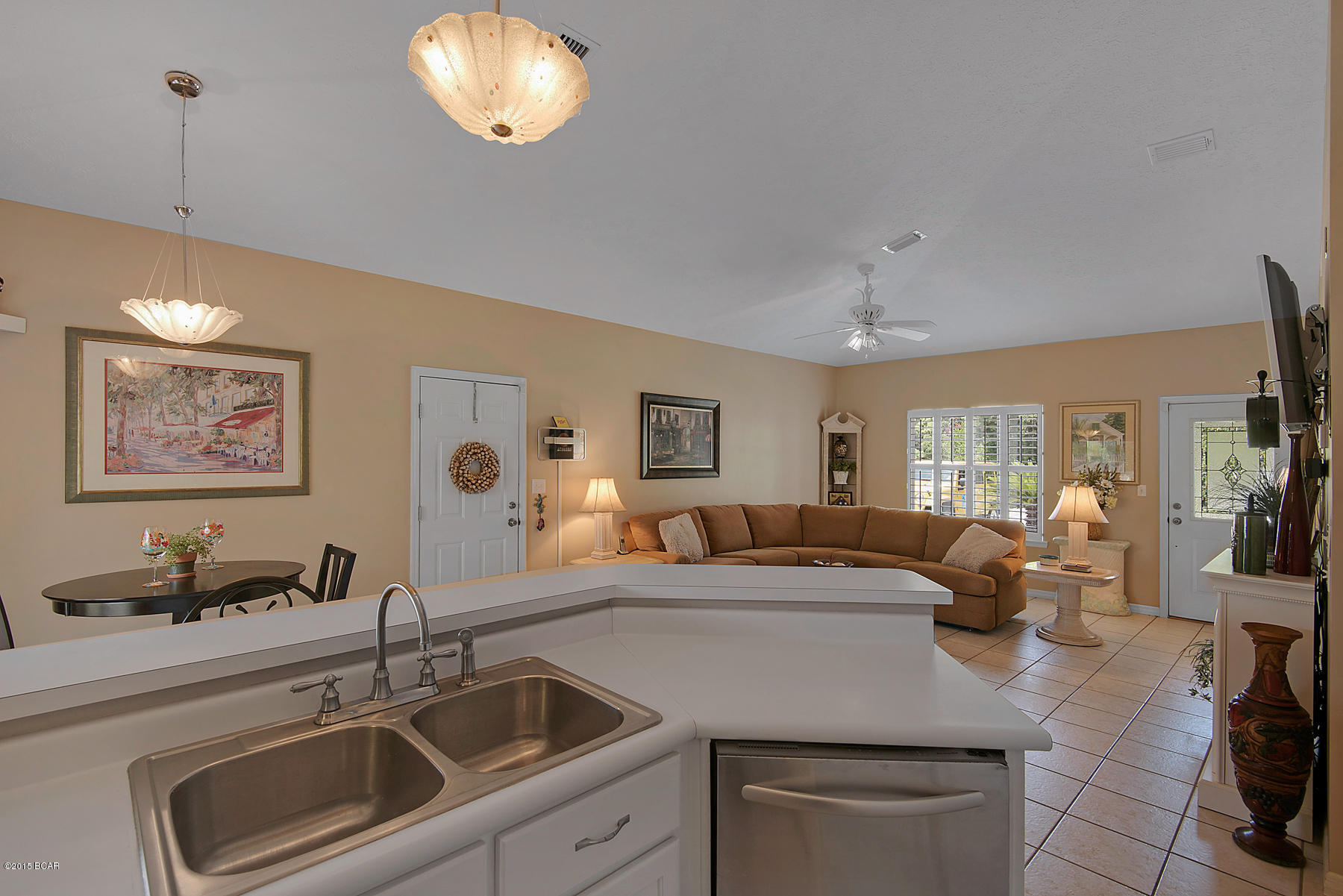 Hutchison's 2nd To Bahama Bch - Residential