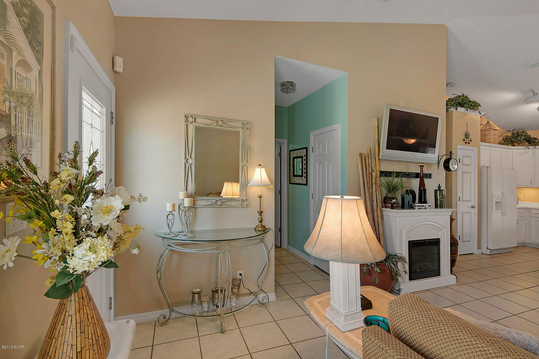 Hutchison's 2nd To Bahama Bch - Residential