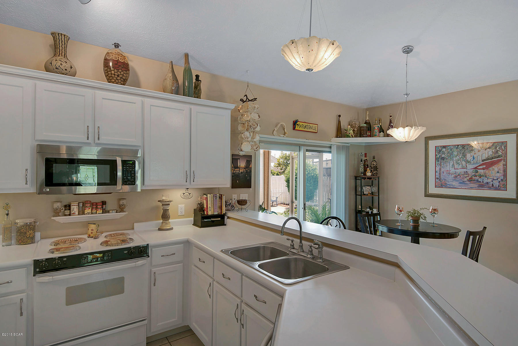 Hutchison's 2nd To Bahama Bch - Residential