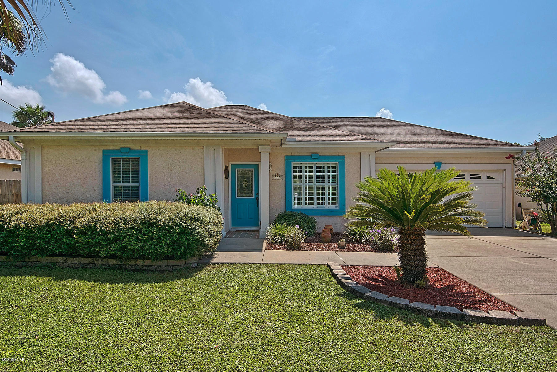 Hutchison's 2nd To Bahama Bch - Residential