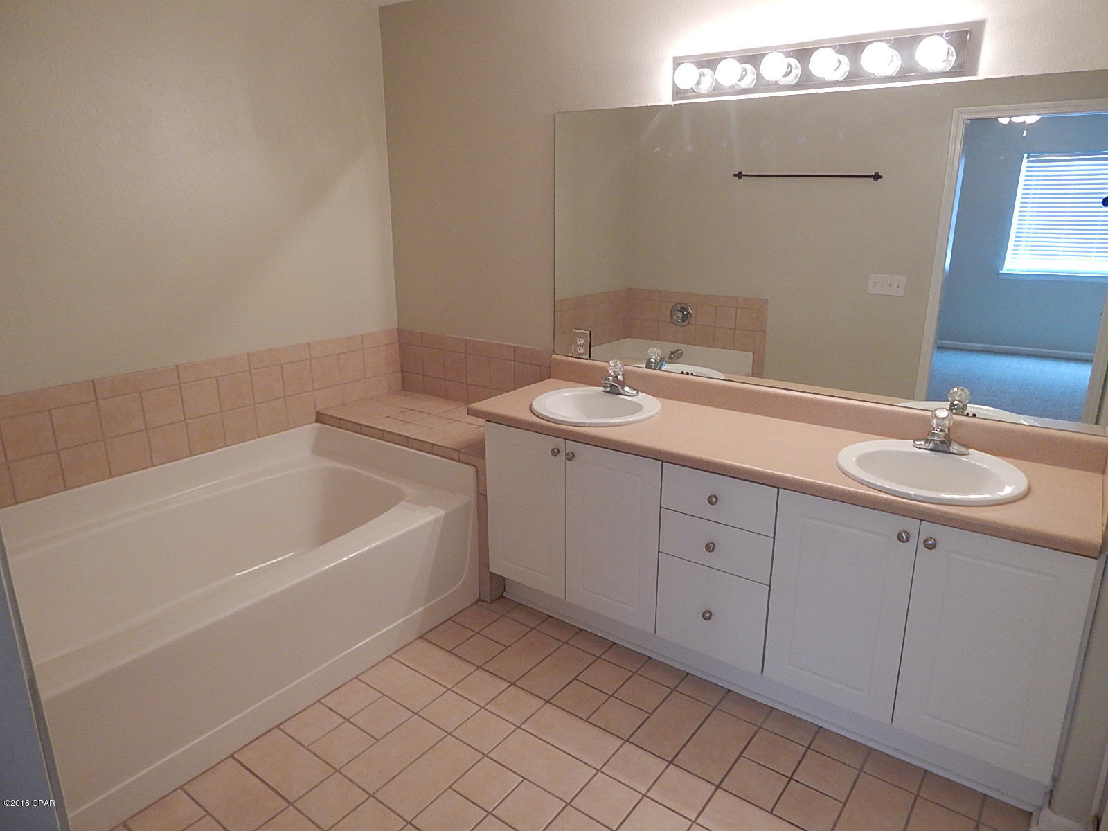 Ravenwood - Residential