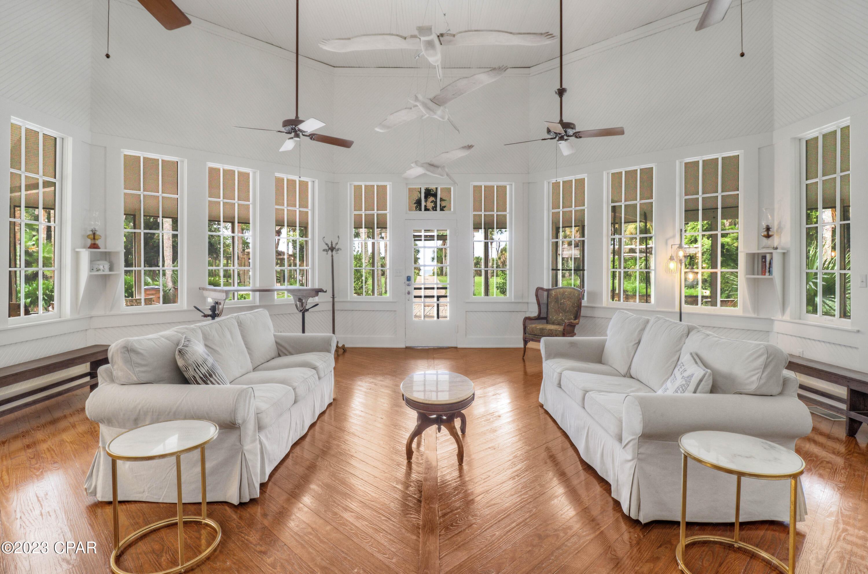 Camp Palms - Residential