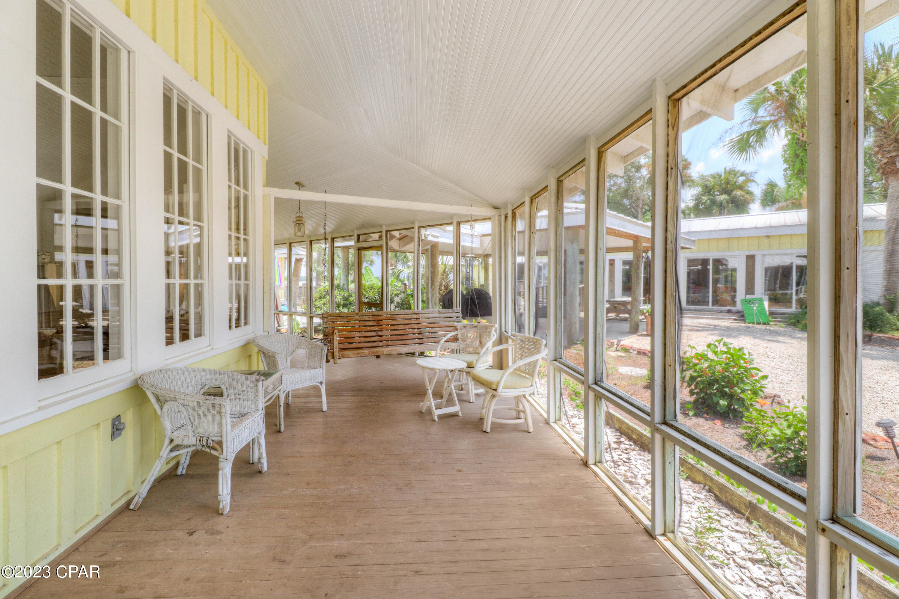 Camp Palms - Residential