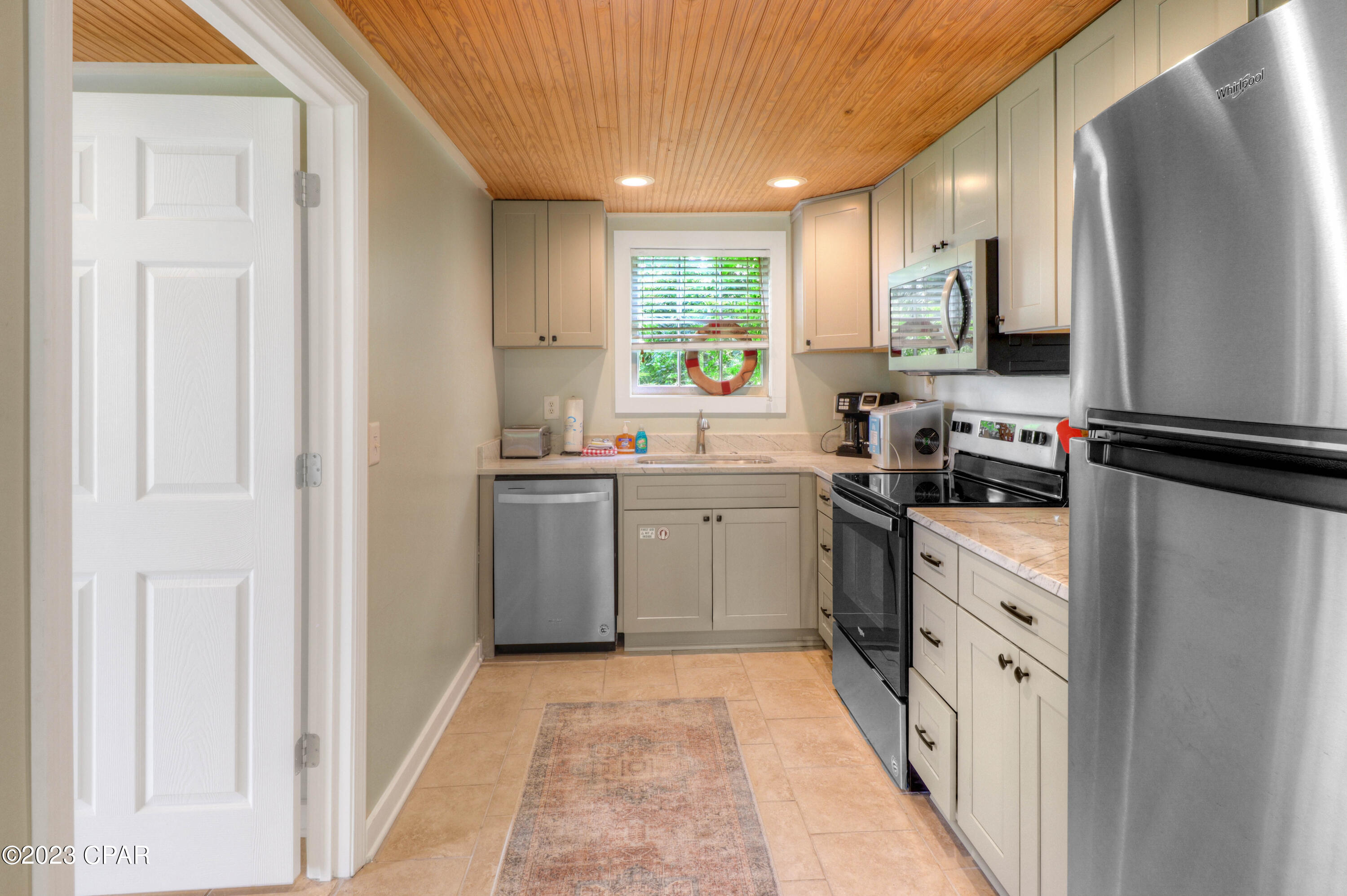 Camp Palms - Residential