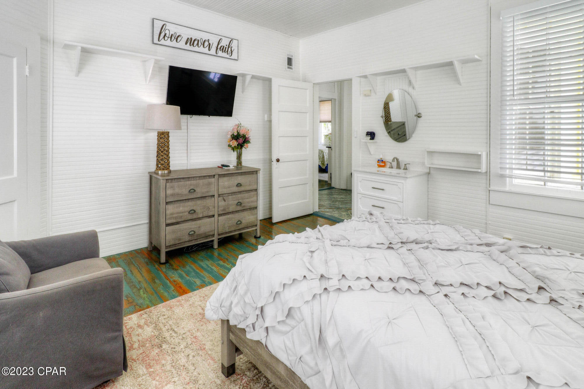 Camp Palms - Residential