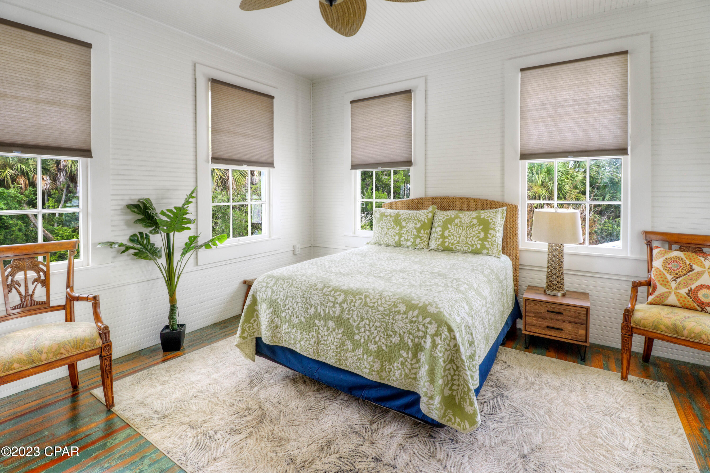 Camp Palms - Residential