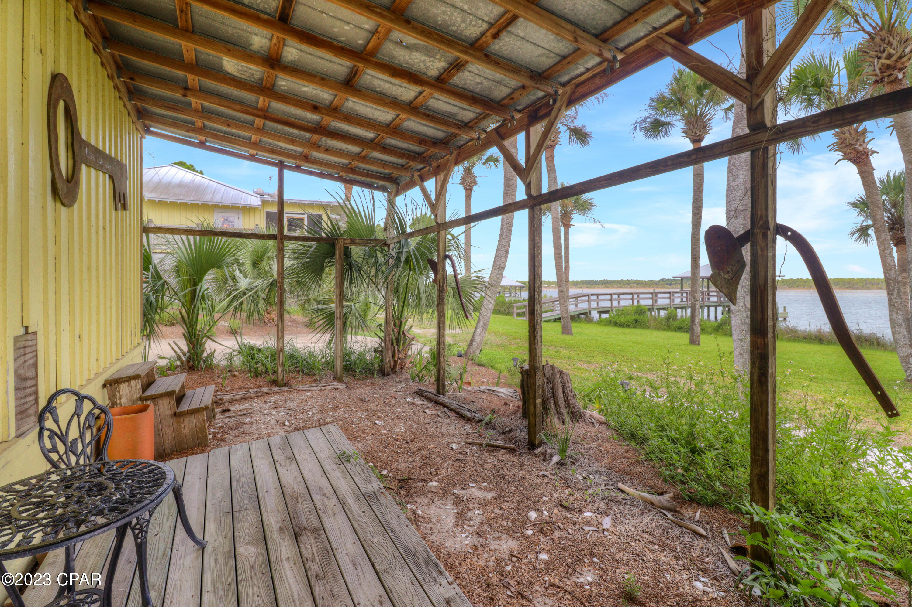 Camp Palms - Residential