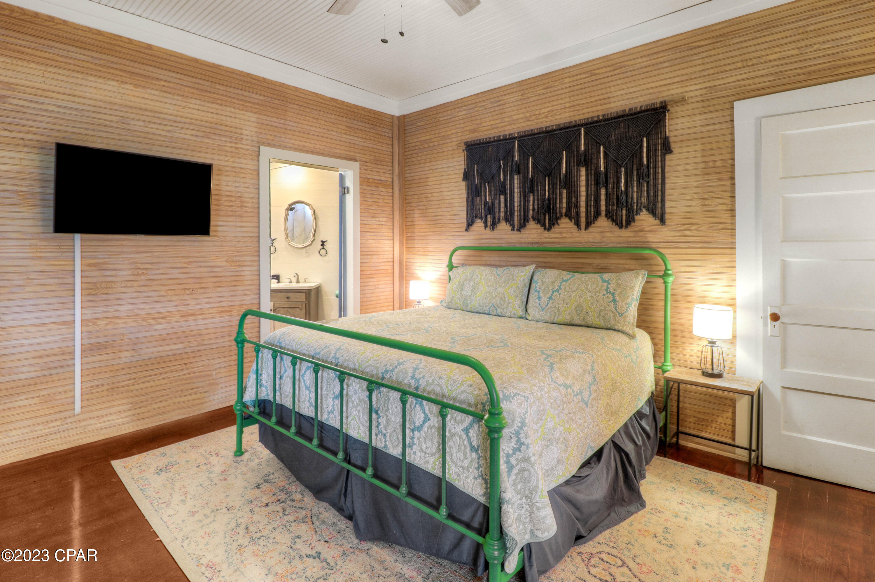 Camp Palms - Residential