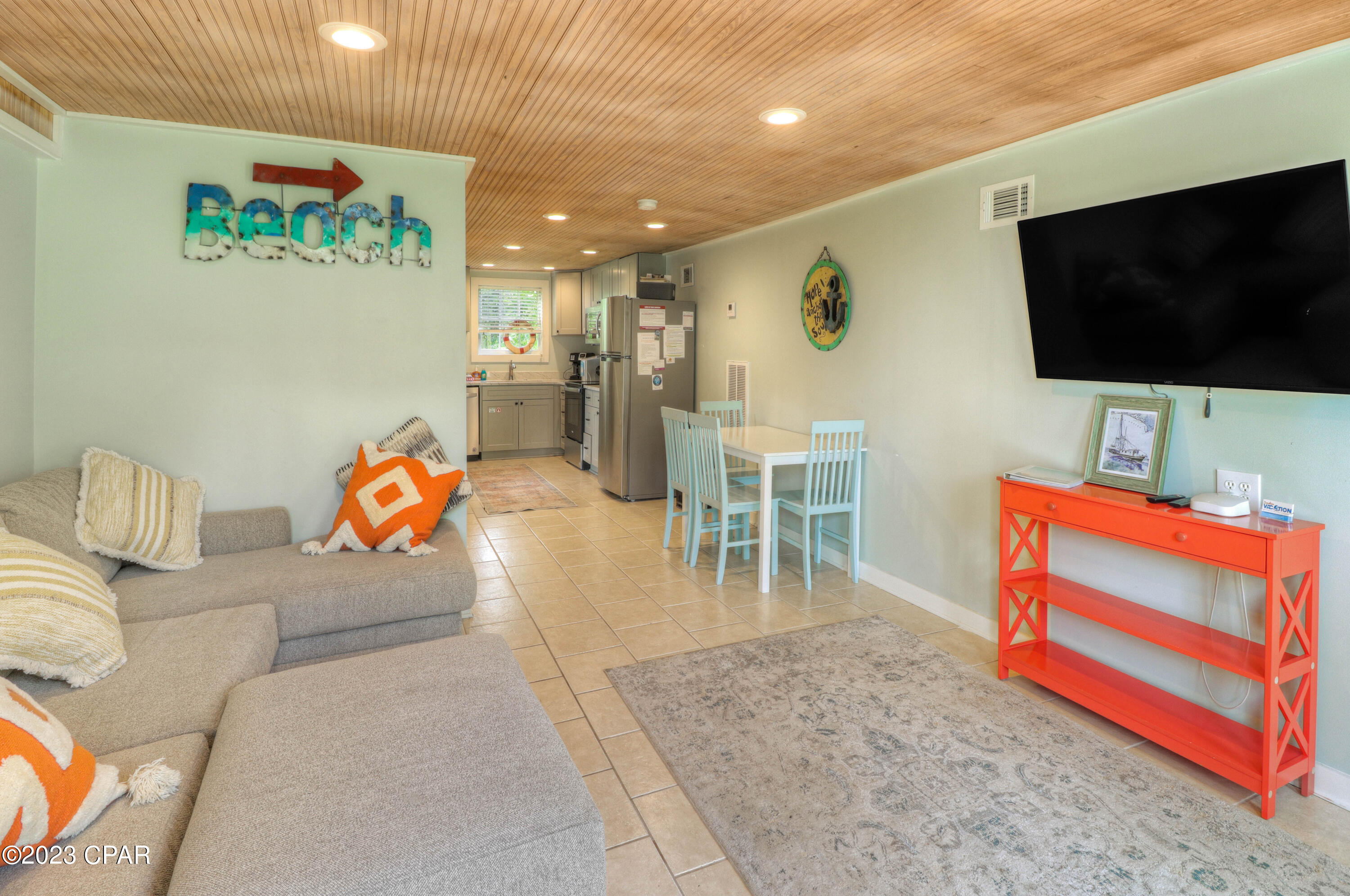 Camp Palms - Residential