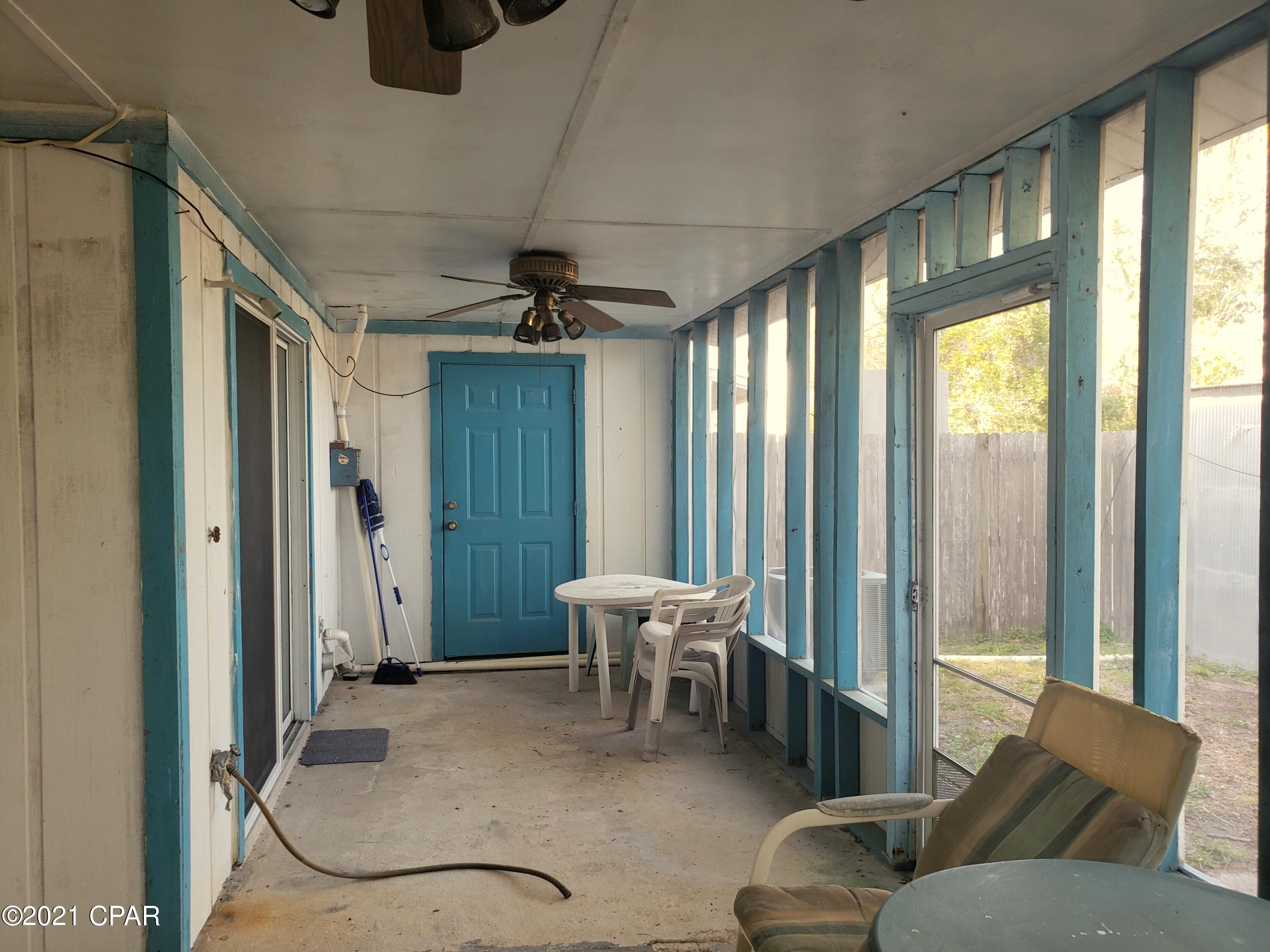 Gulf Lagoon Beach - Residential