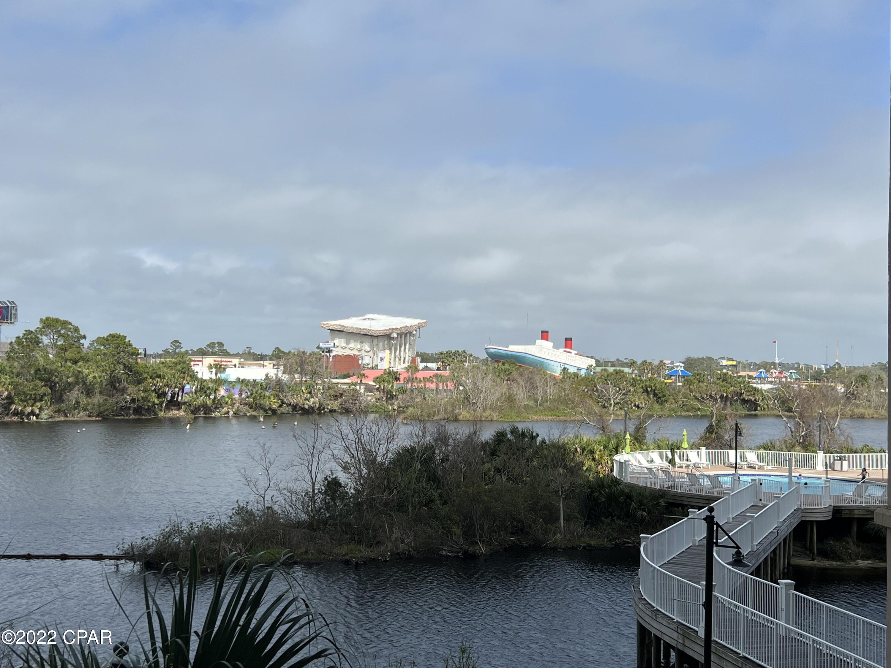 Laketown Wharf - Residential