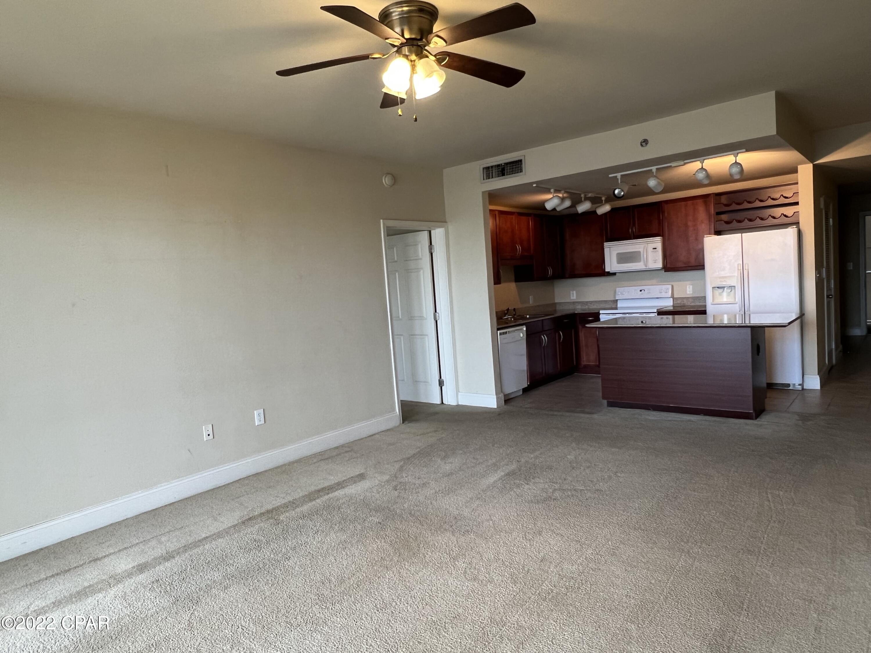 Laketown Wharf - Residential