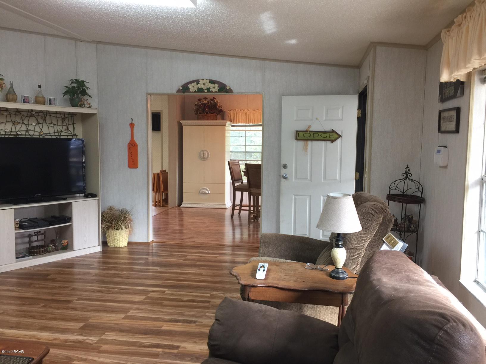 Leisure Lakes - Residential