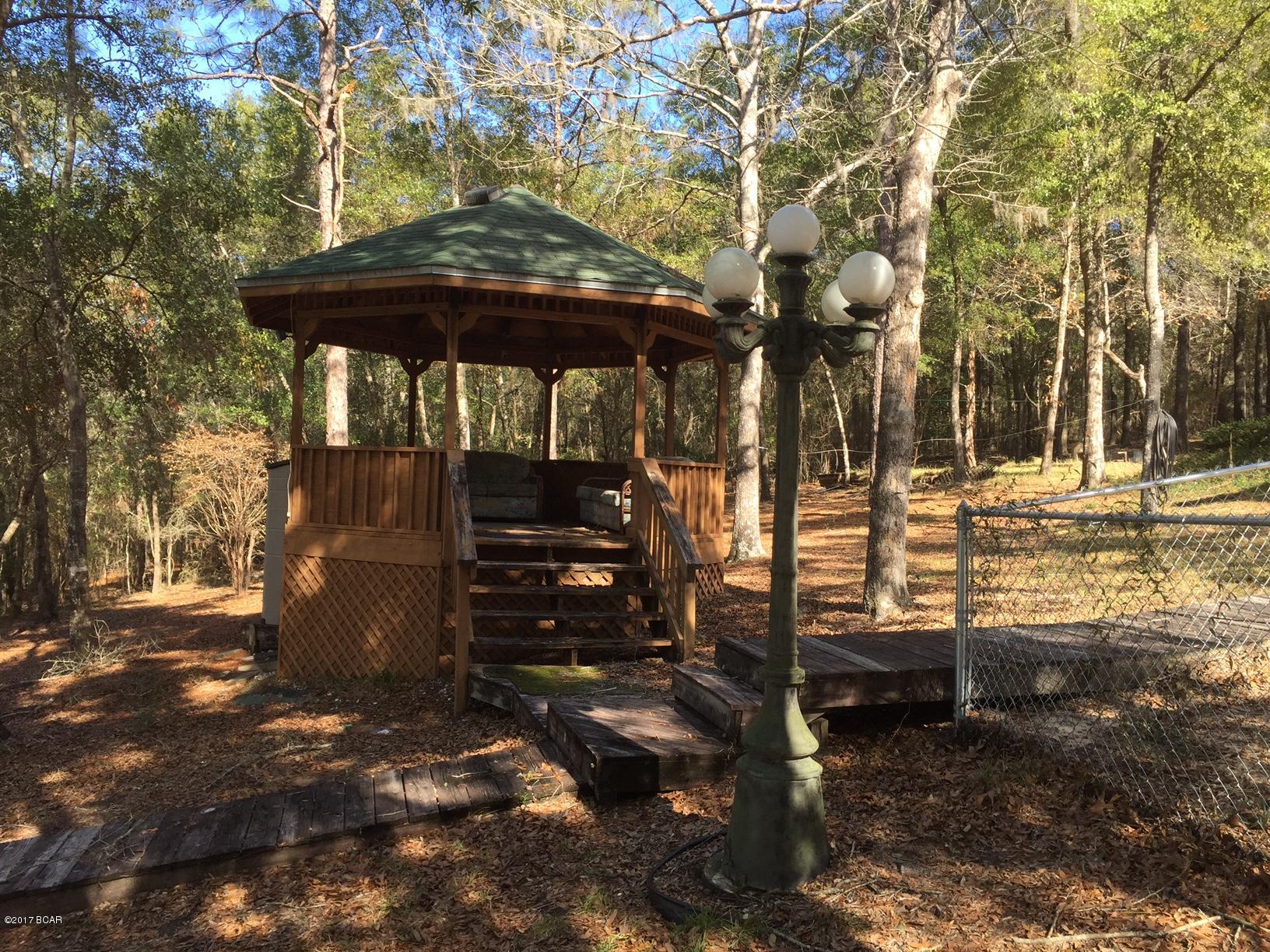 Leisure Lakes - Residential