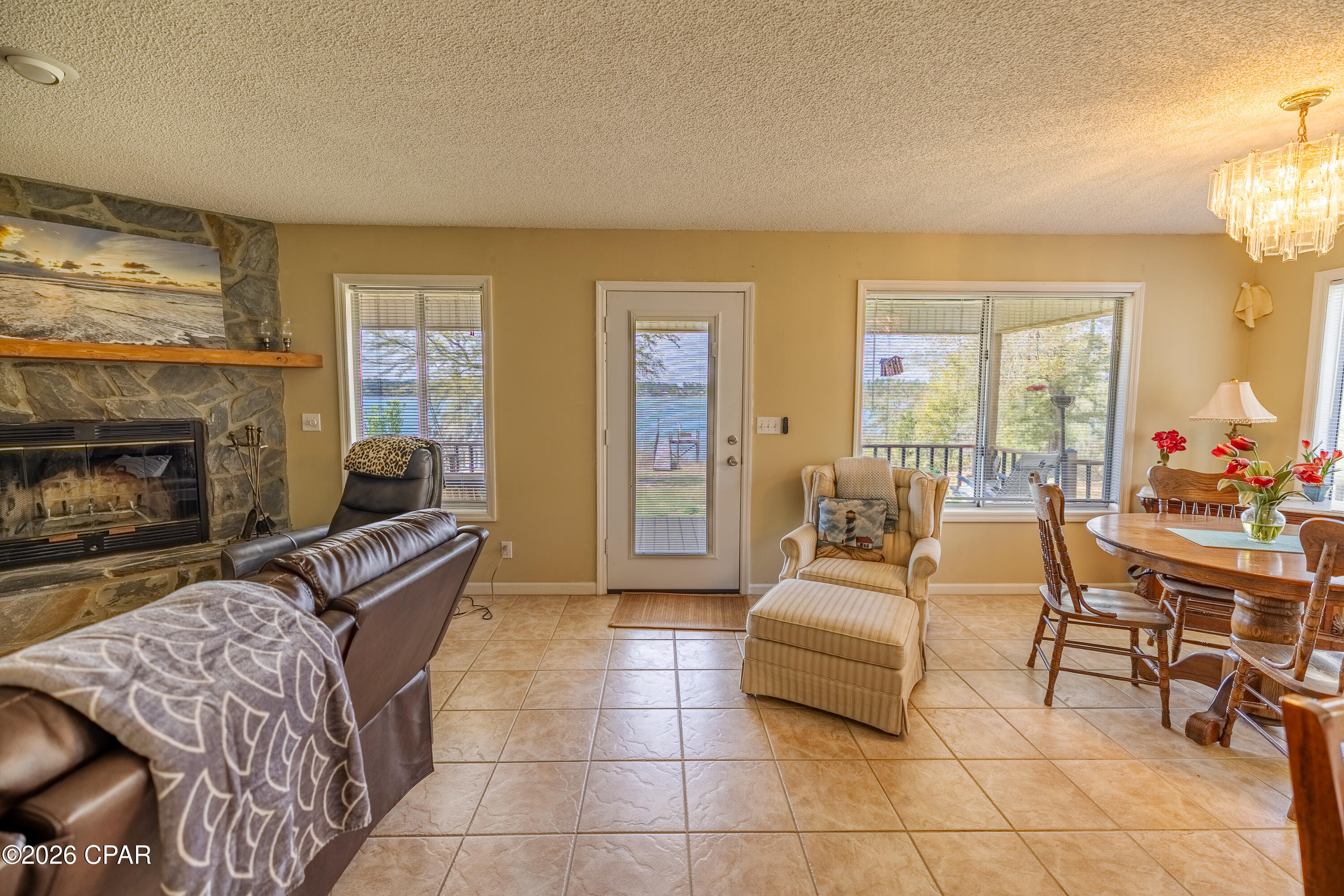 Silver Lake - Residential