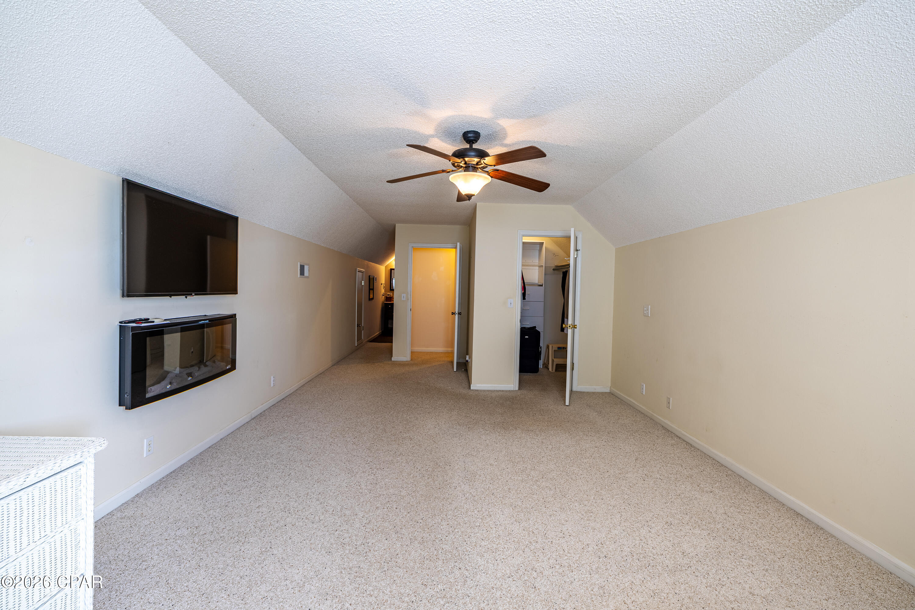 Silver Lake - Residential